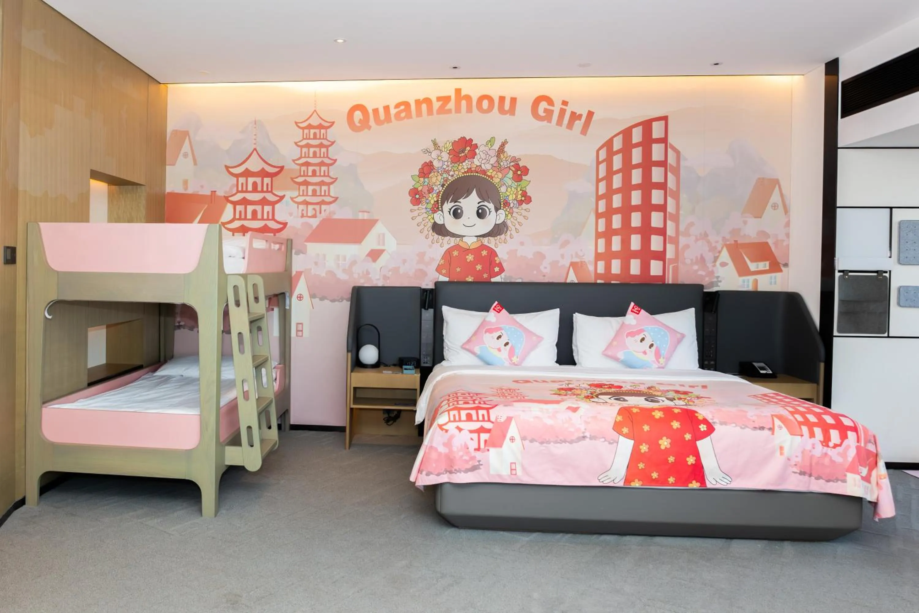 Junior Suite with One King Bed and One Bunk Bed - Kids Theme in Crowne Plaza Quanzhou Riverview by IHG