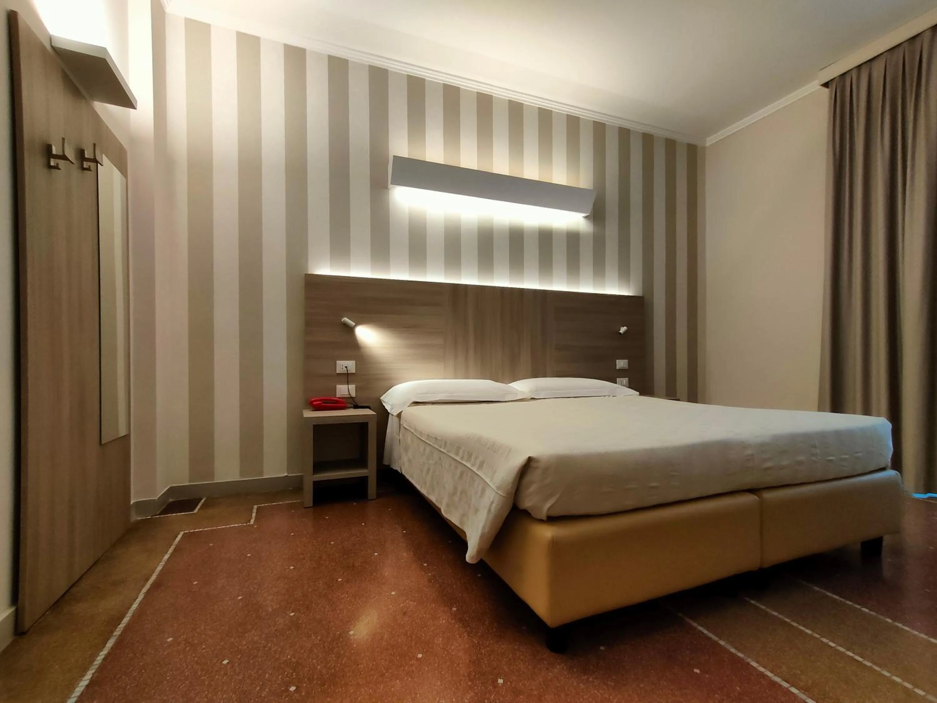 Double Room with Balcony and Sea View in Hotel Vittoria