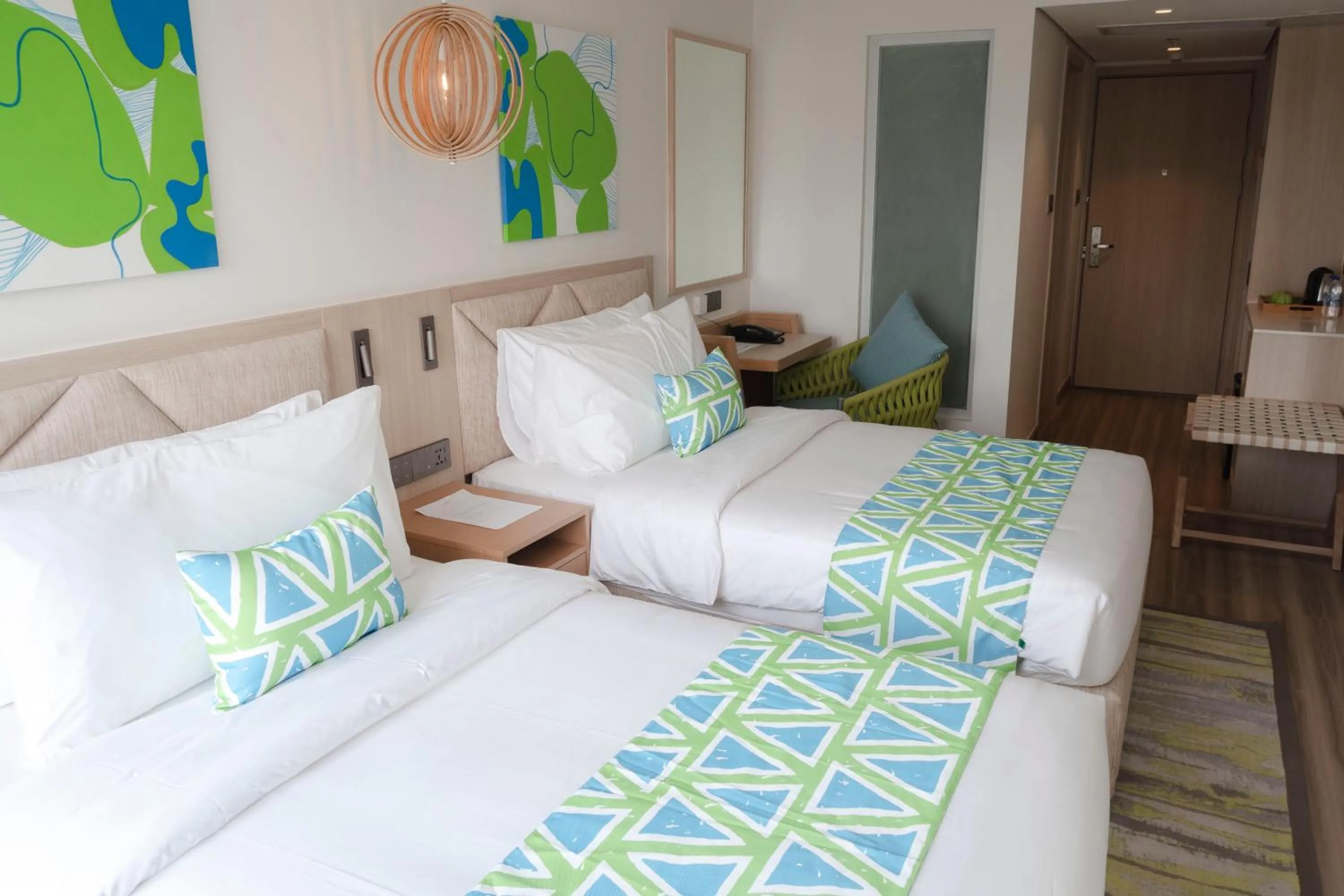 Standard Twin Room No View in Lime Resort Manila