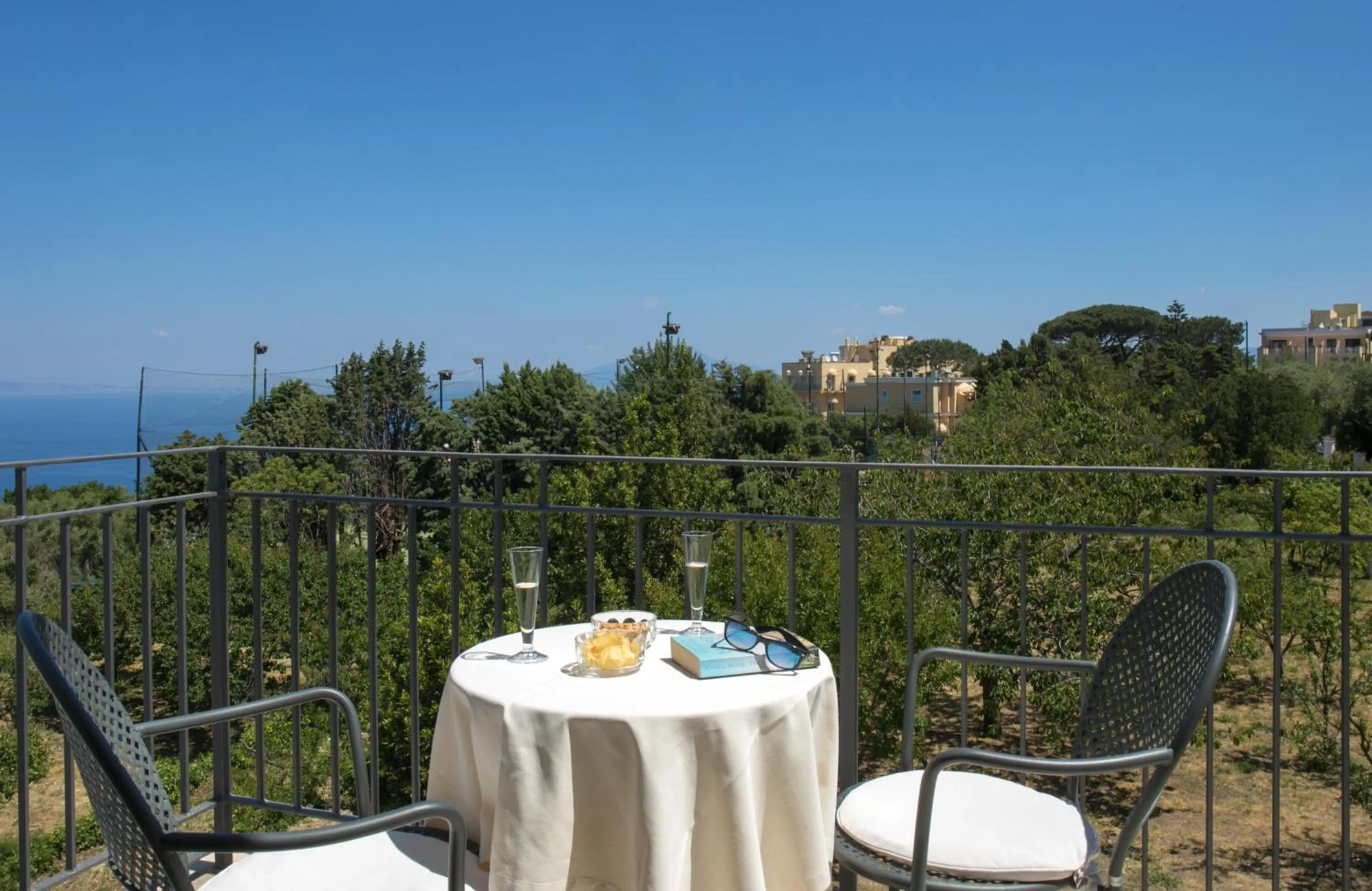 Double Room with Sea View in Hotel Bellavista