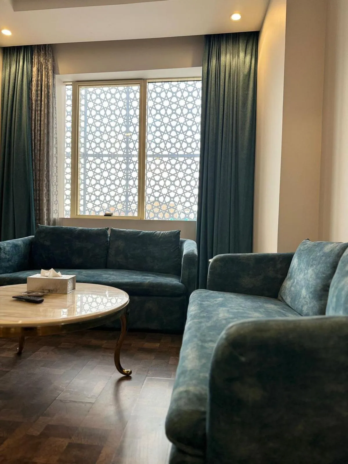 Two-Bedroom Suite in شقق ارين المطار