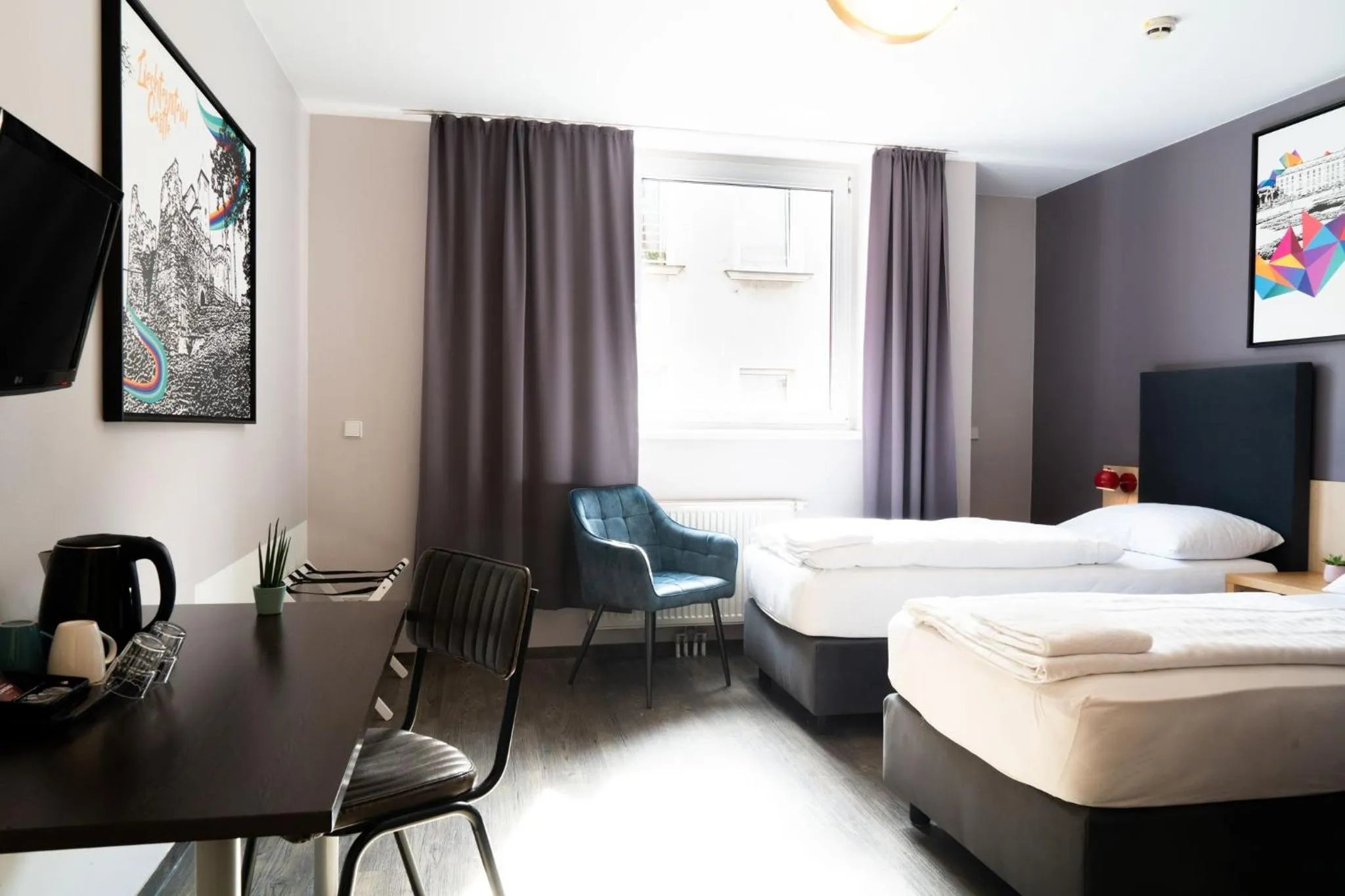 Twin Room with Bathroom in St Christopher's Inn Vienna