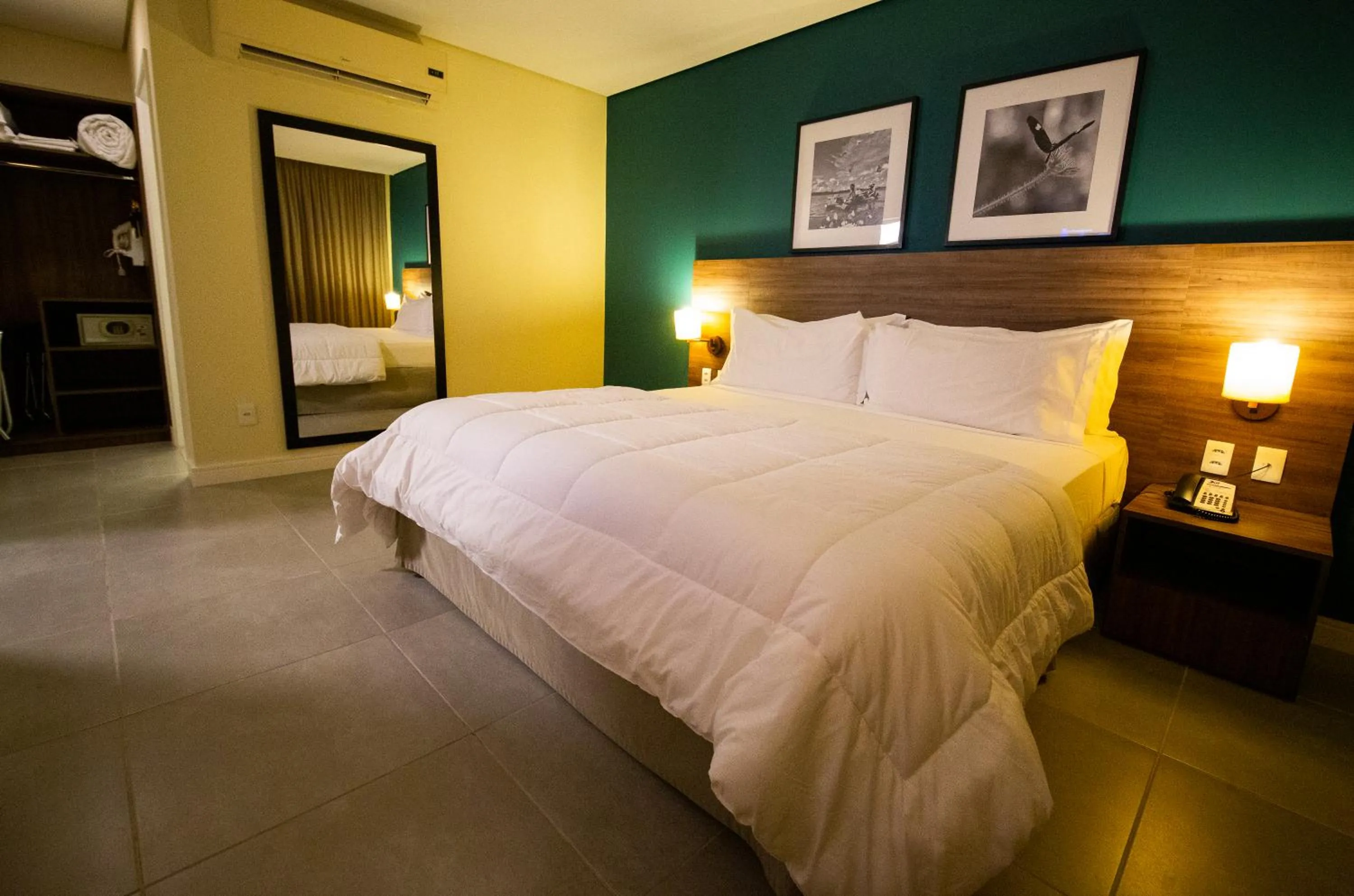 King Suite in Diff Hotel - by Easy Hotéis