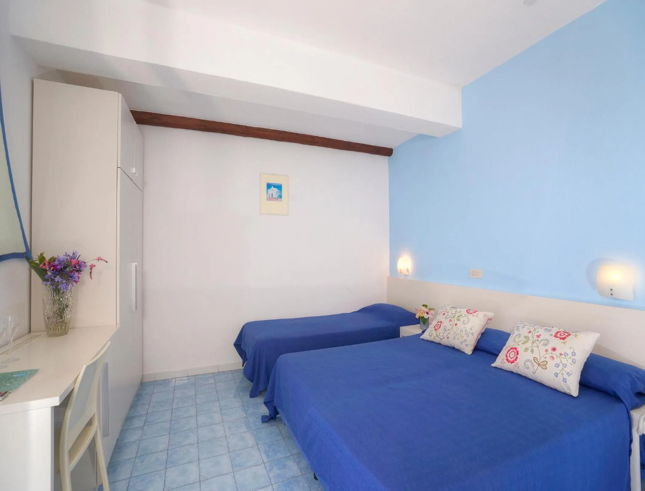 Triple Room with Balcony in Hotel Imperamare