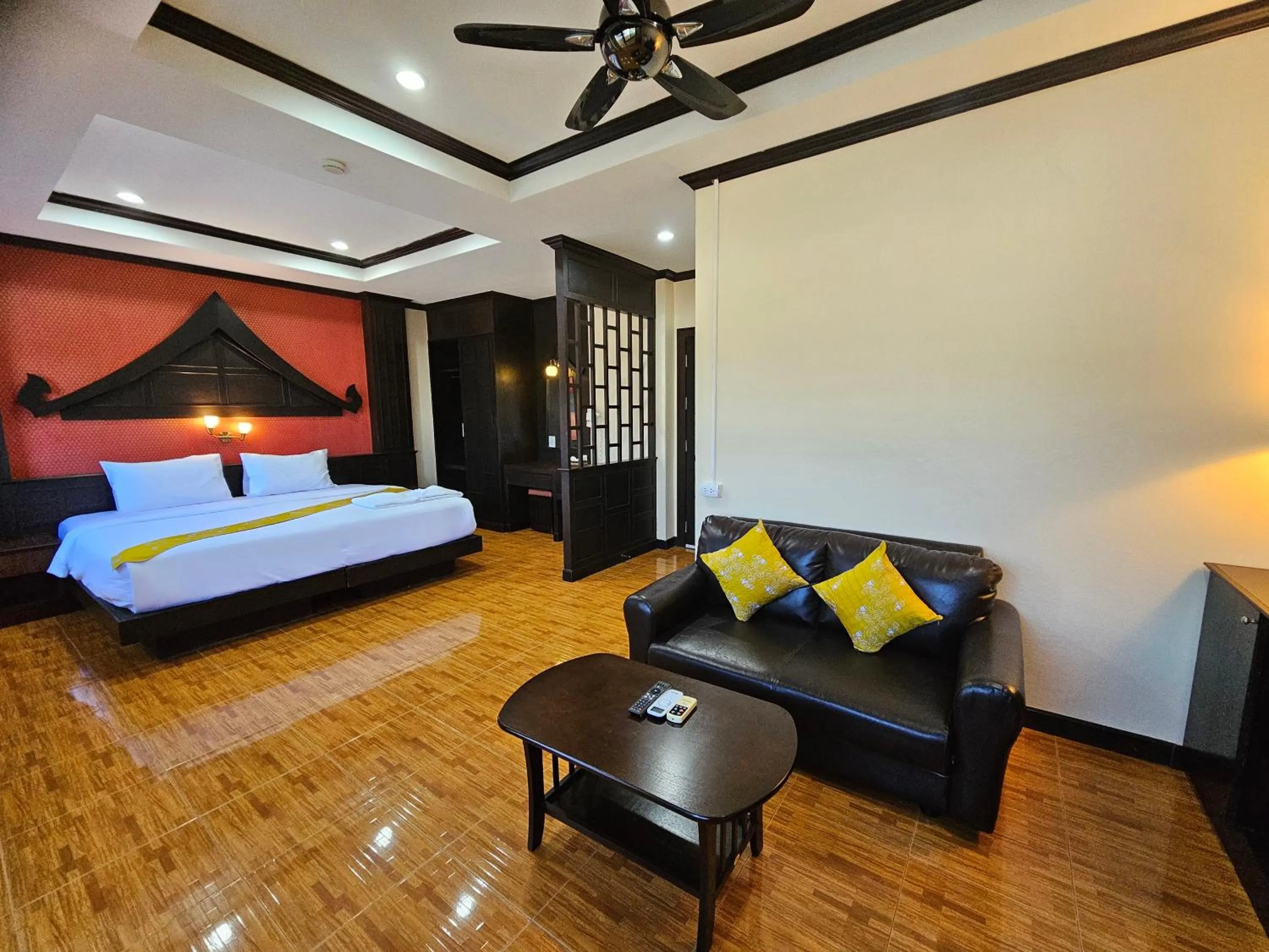 Deluxe Double Room with Balcony in Nanai 2 Residence Patong Phuket