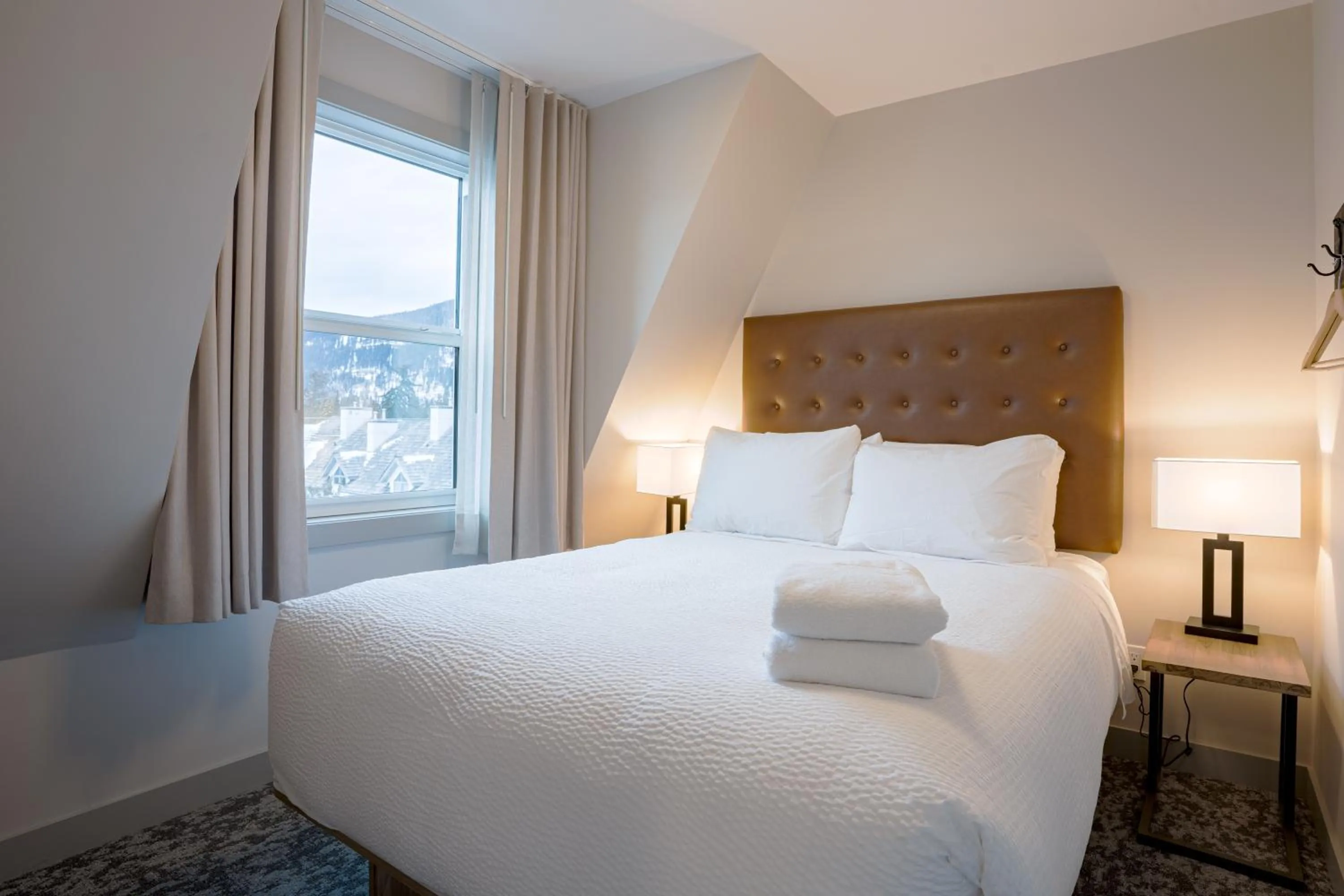 Two-Bedroom Apartment in Basecamp Suites Banff