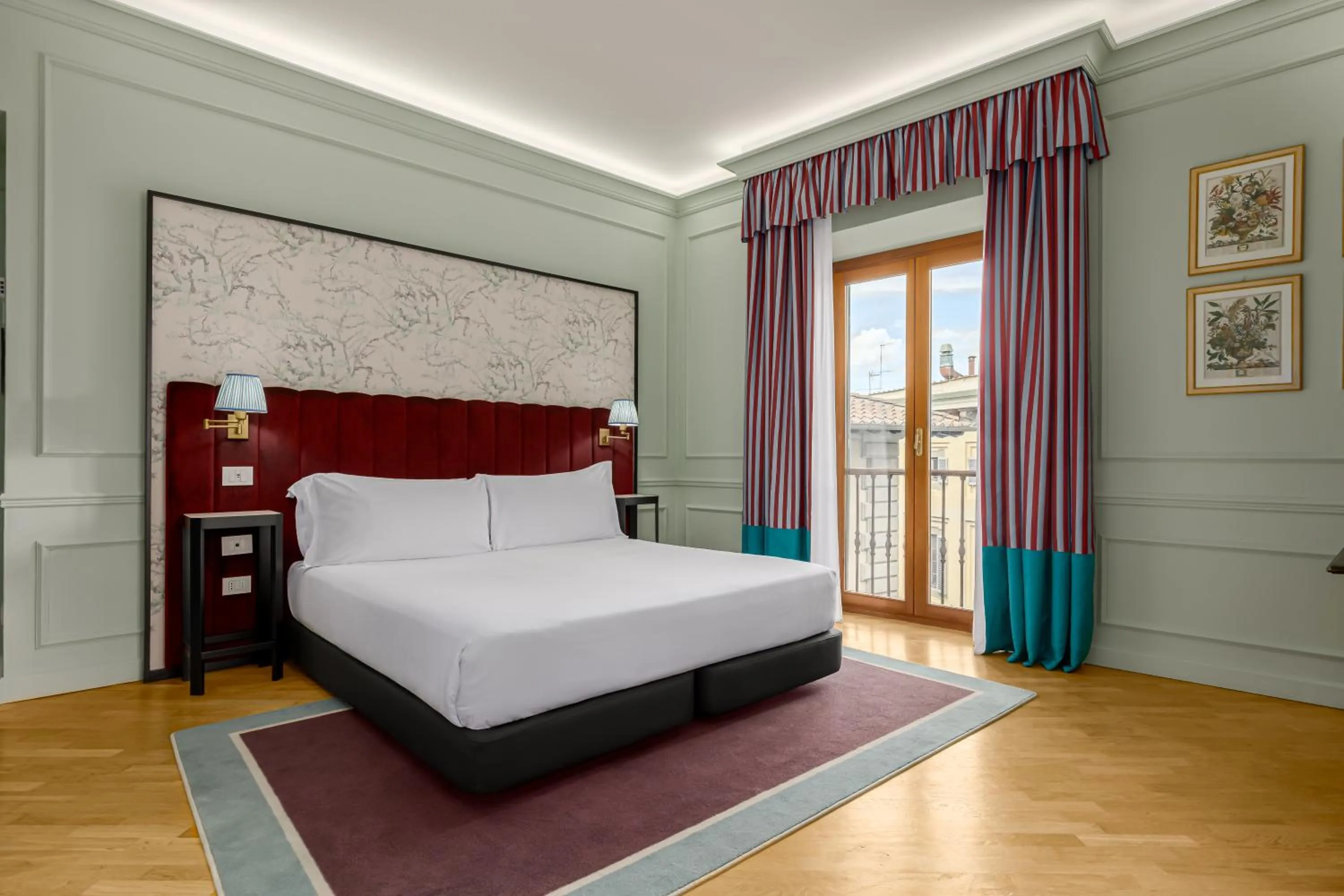 Deluxe Double or Twin Room in Room Mate Collection Isabella, Florence