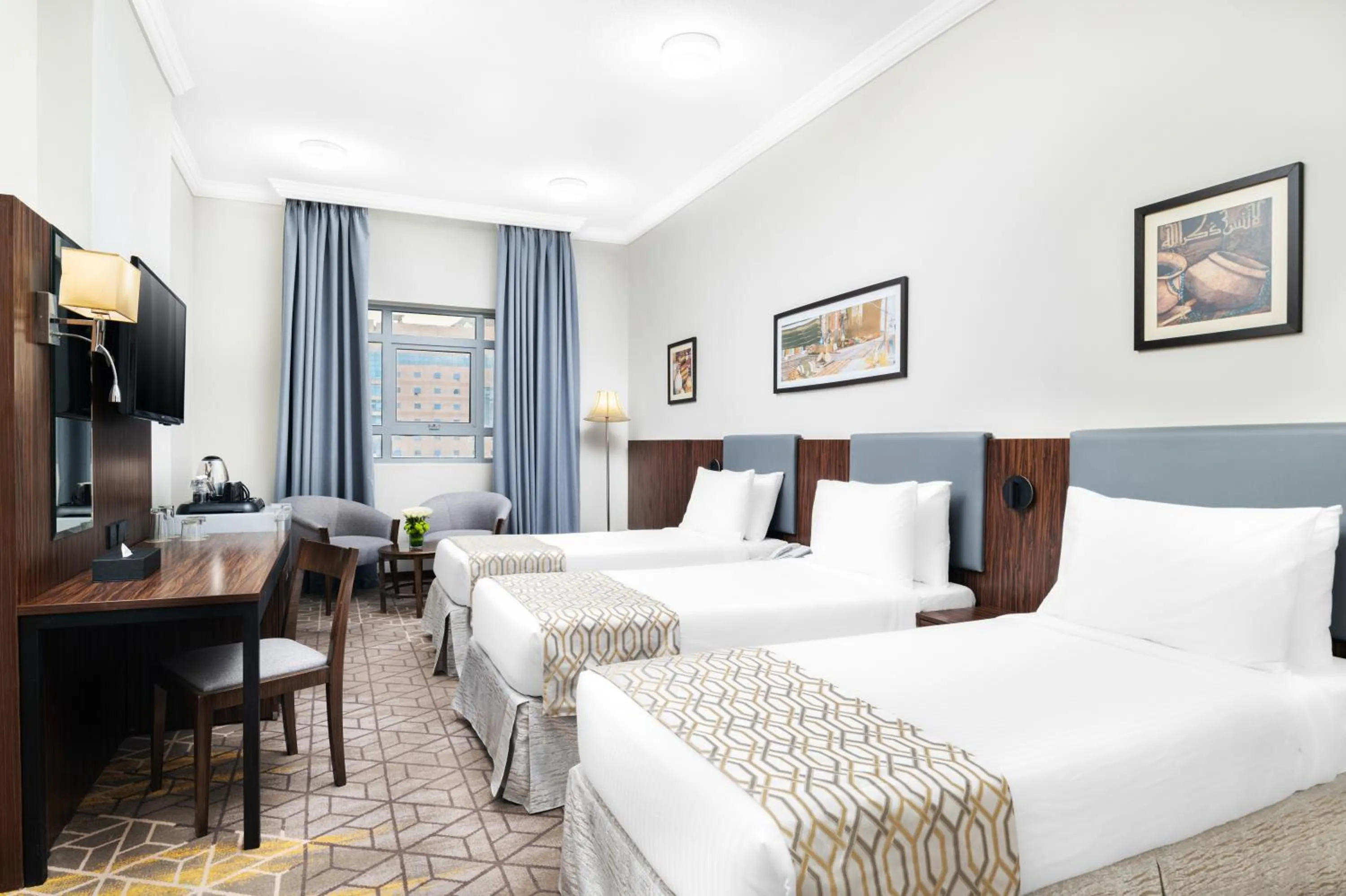 Triple Room in Elaf Bakkah Hotel