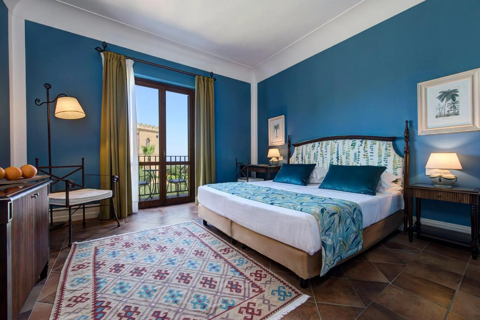 Double Deluxe Room with Balcony and Sea View in Hotel Baglio Oneto dei Principi di San Lorenzo - Luxury Wine Resort