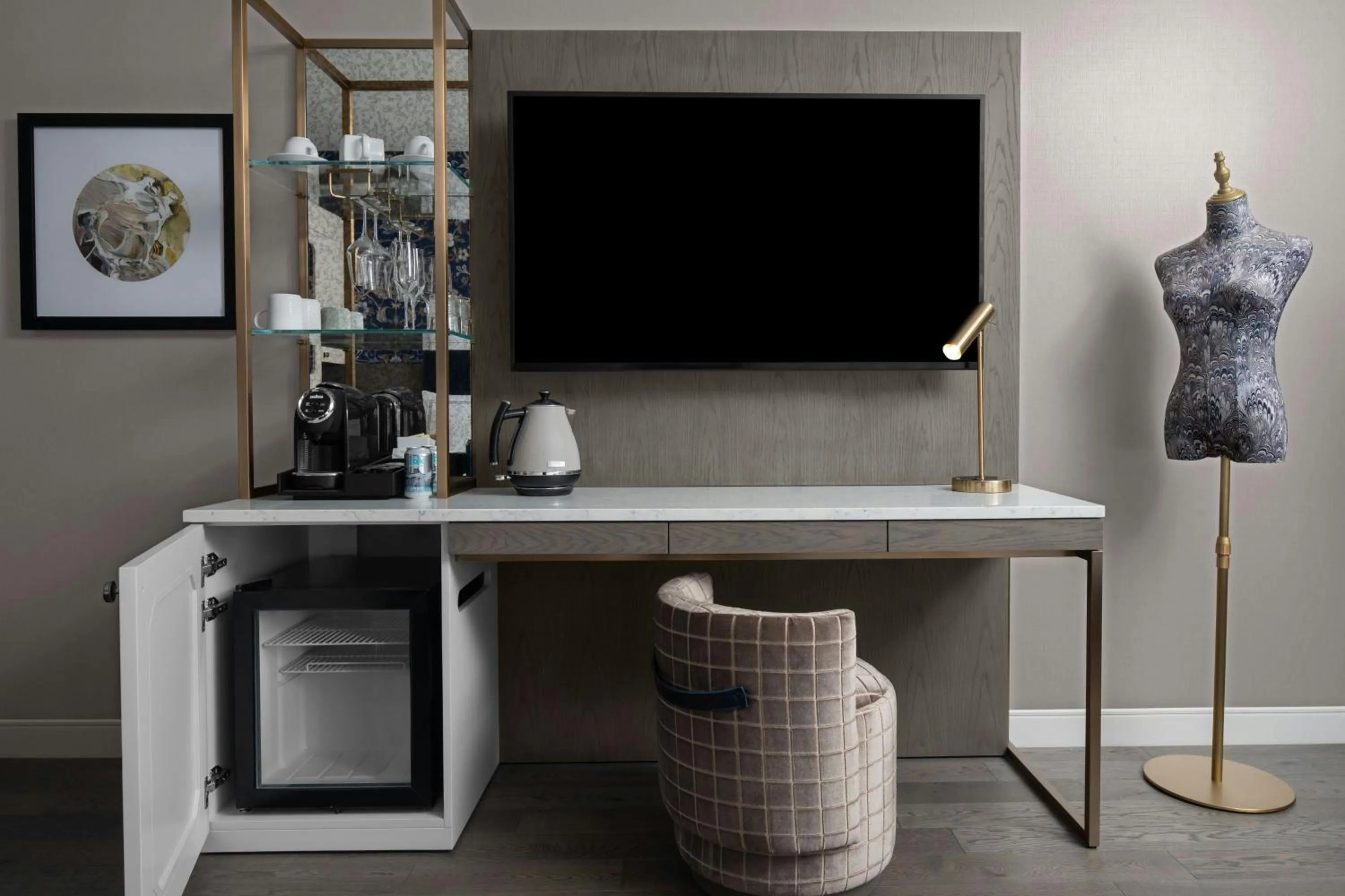 Queen Room with Two Queen Beds - City View in The Dorian, Autograph Collection