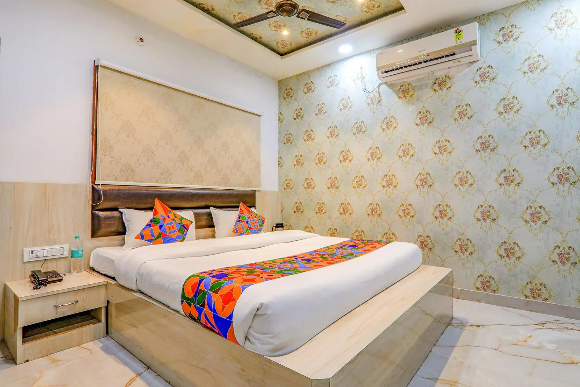 Superior Double Room - single occupancy in FabHotel Super 3 Premium - Banaras Railway Station