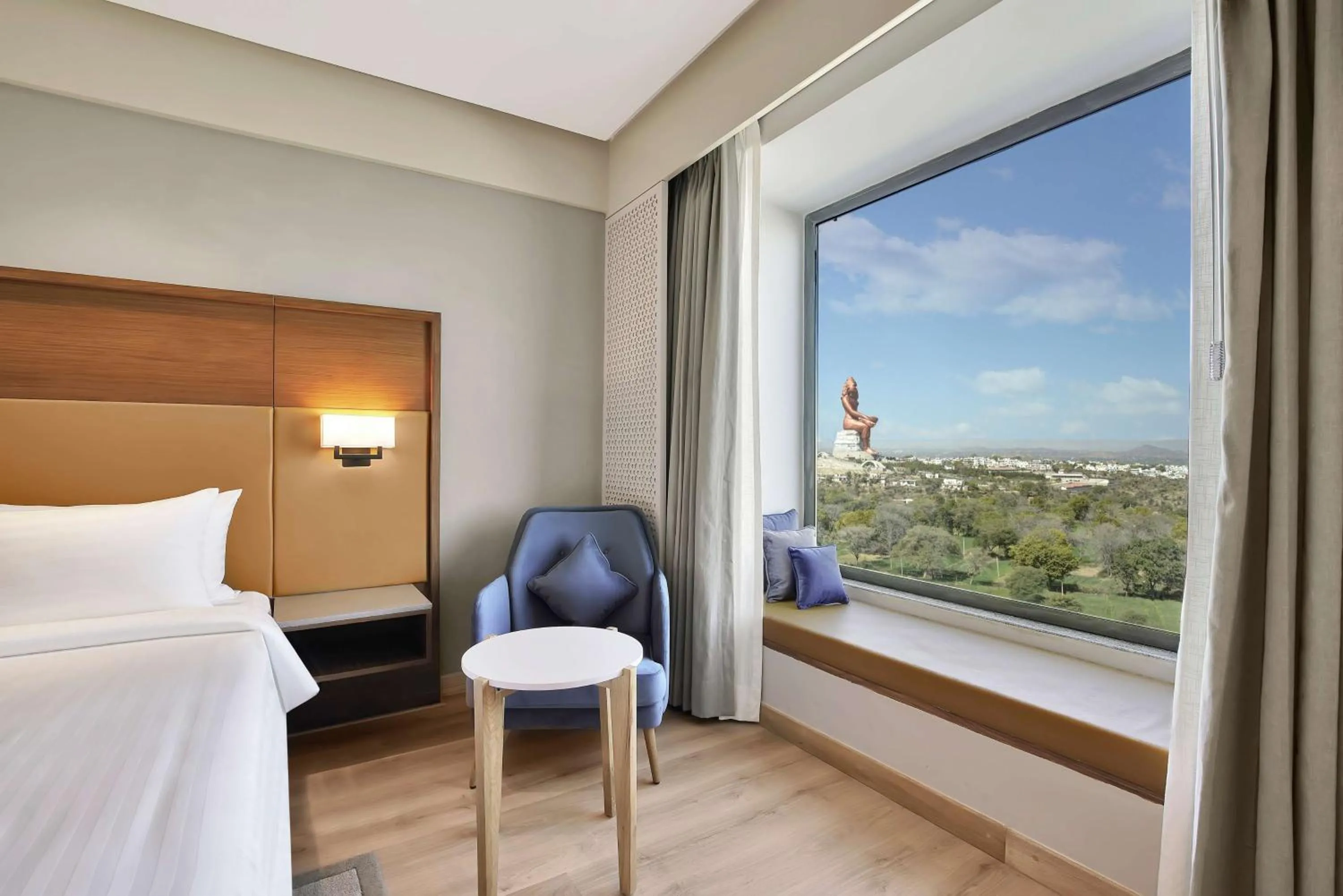 Superior Room with Statue View in Radisson Hotel Nathdwara