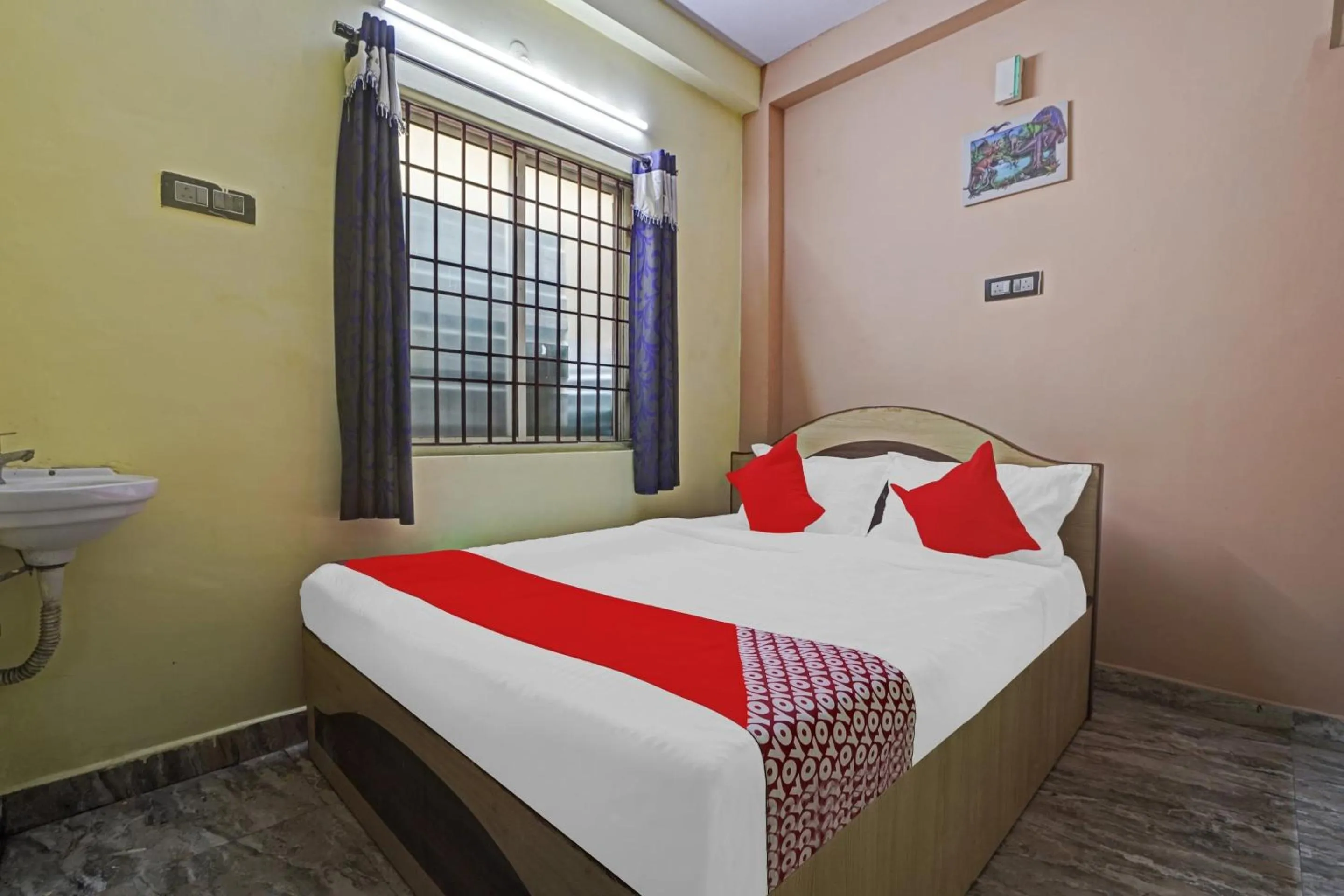 Classic Triple Room - single occupancy in Hotel O T.Nagar