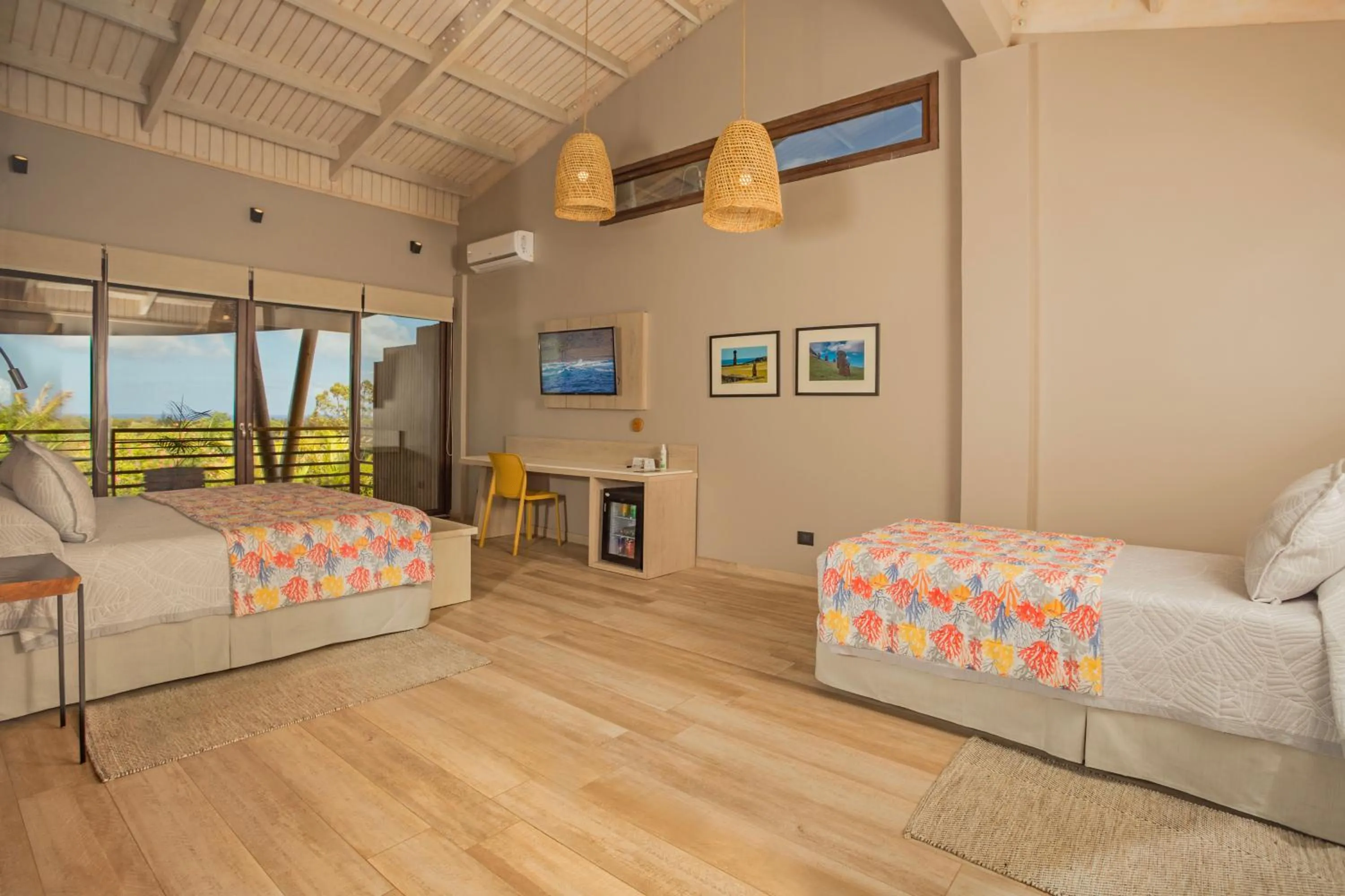 Triple Room with Sea View in Hotel Ohana Rapa Nui