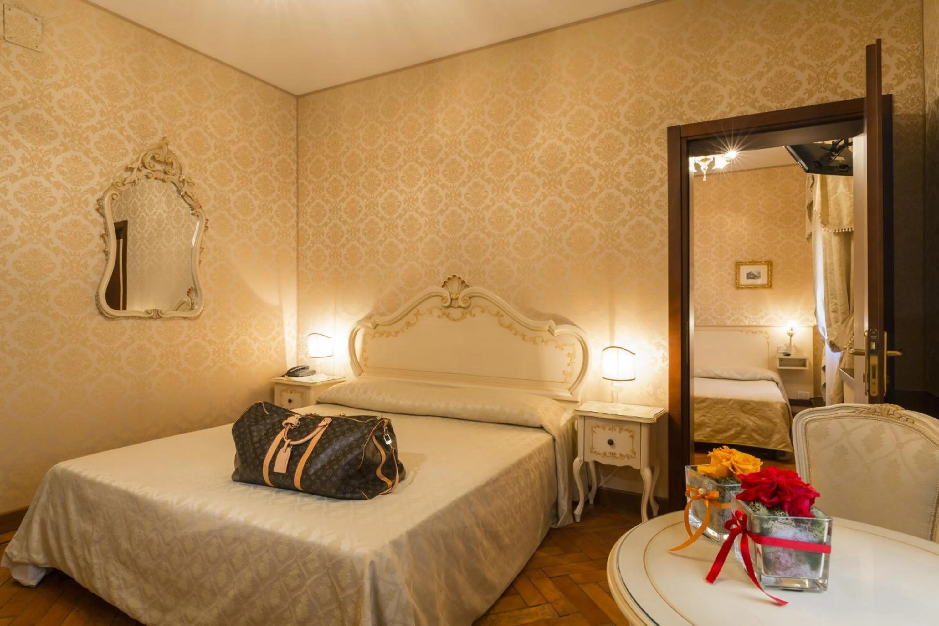 Triple Room in Palazzo Guardi