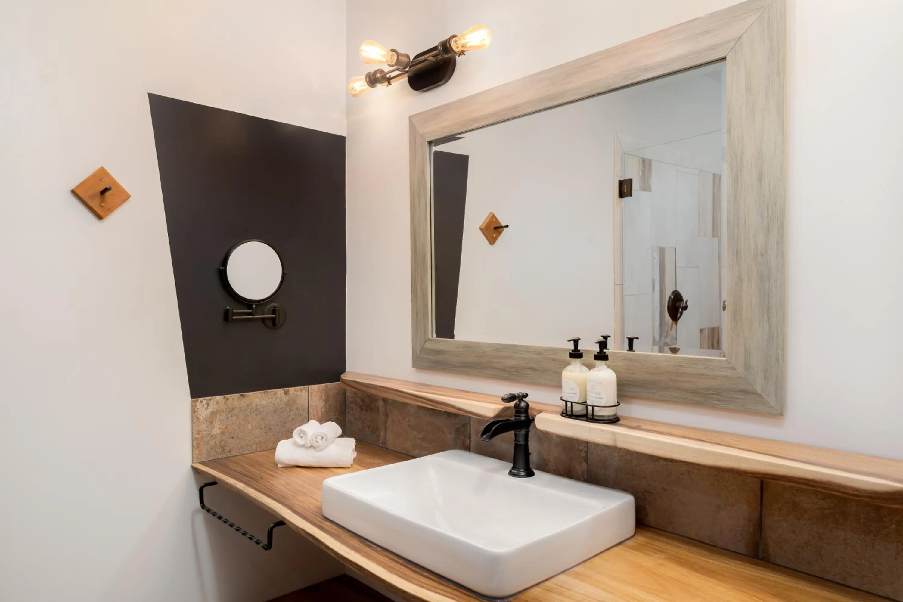 Superior King Room in The Horton Hotel