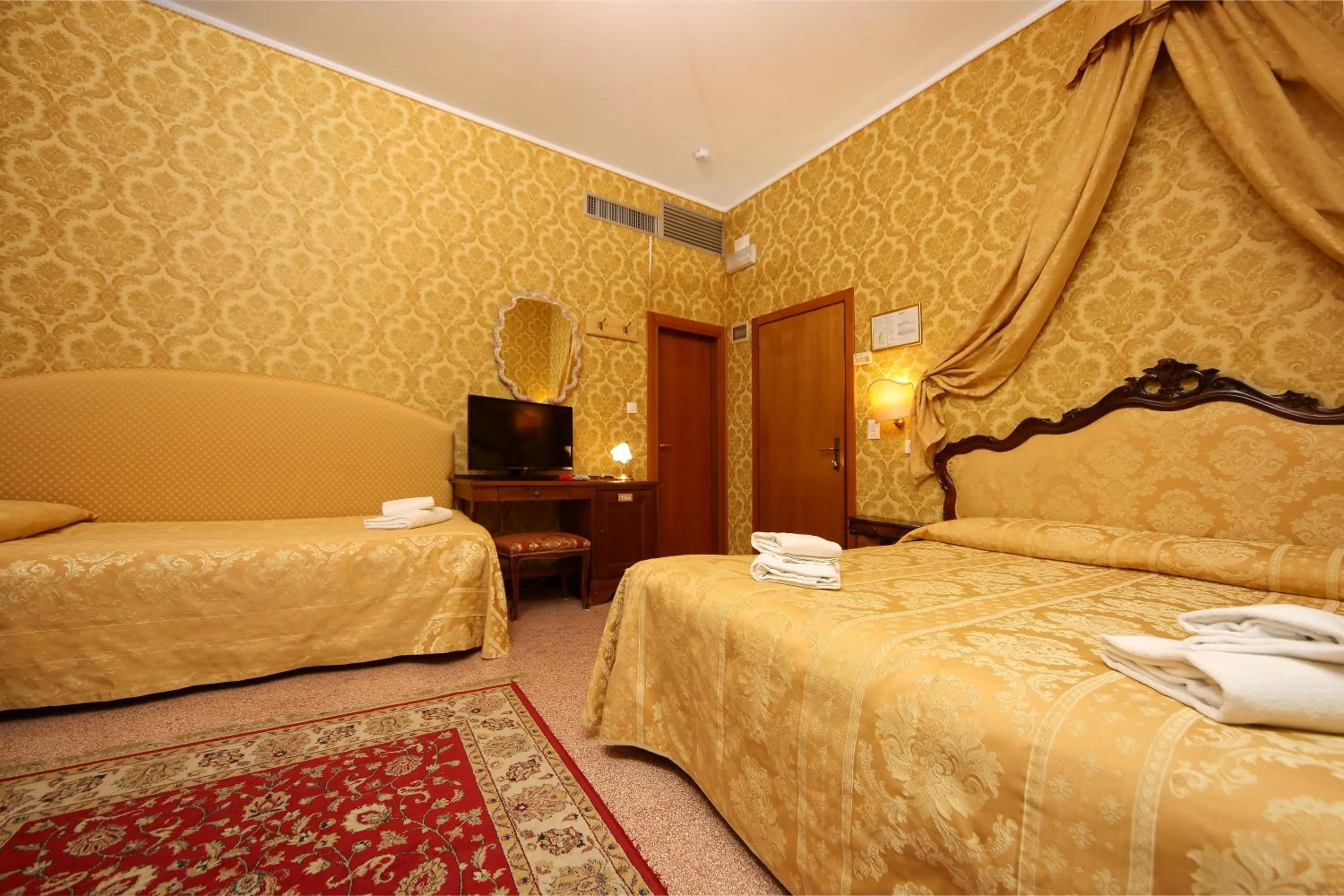 Quadruple Room in Hotel Da Bruno