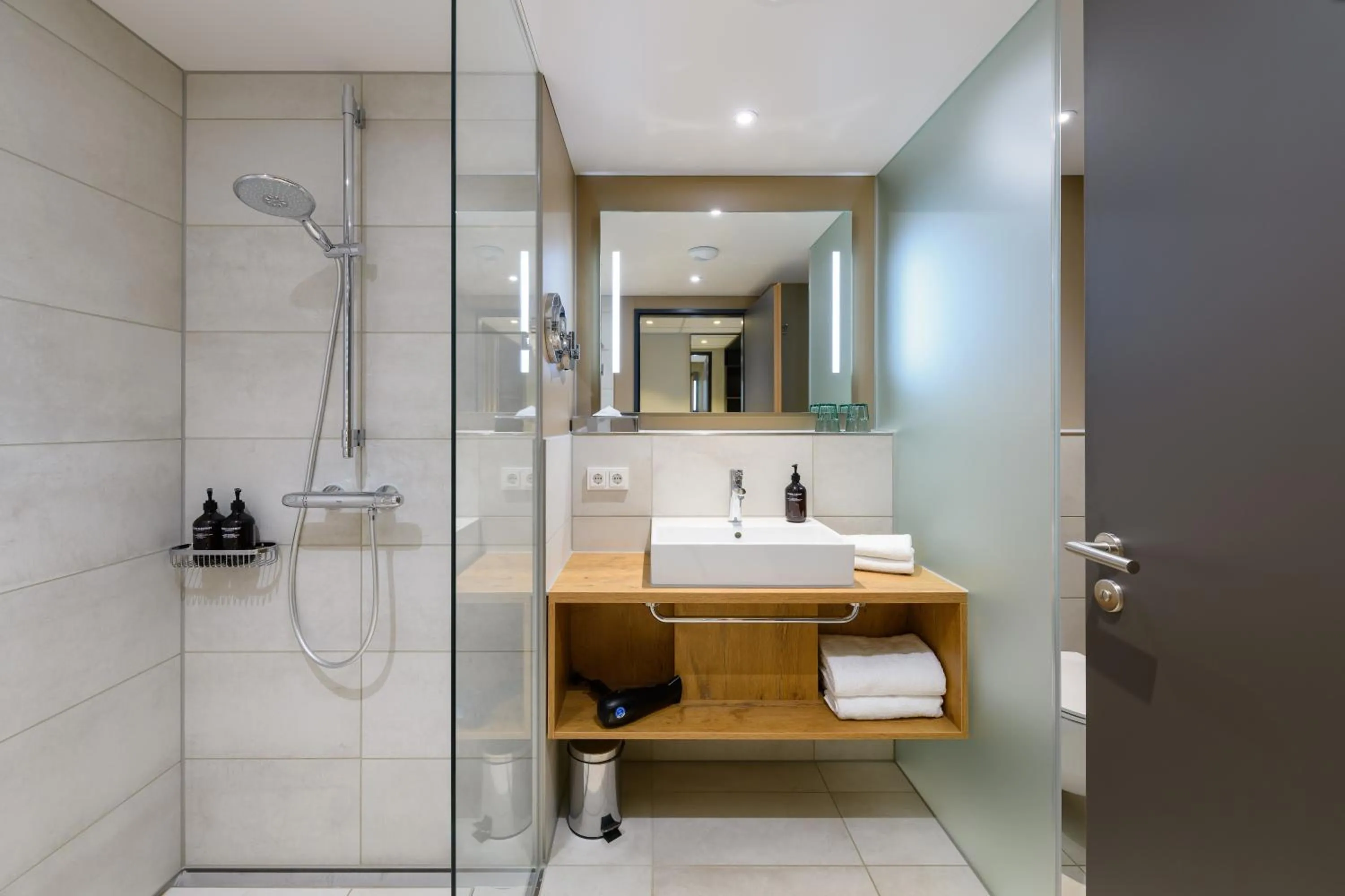 King Room with Garden View - single occupancy in Maxx Hotel Aalen