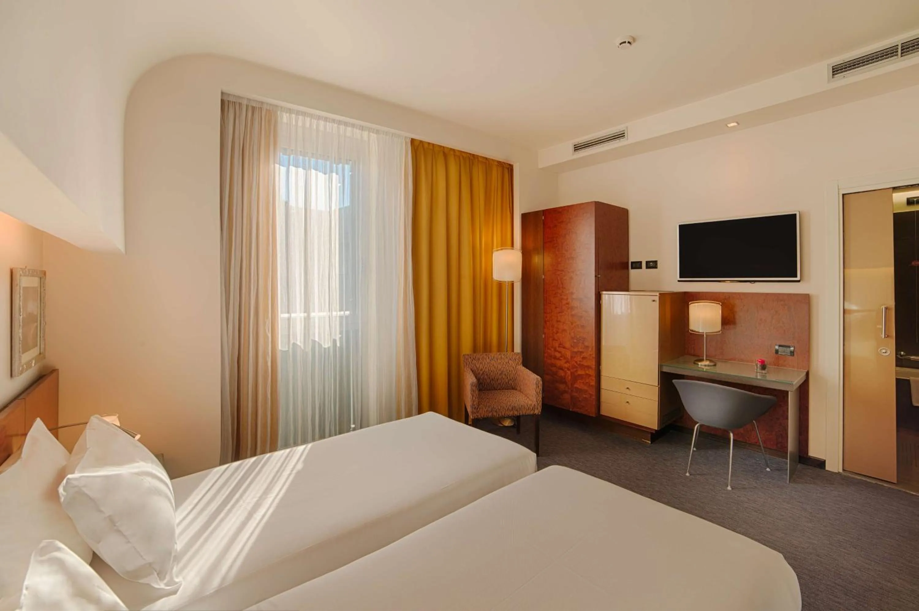 Standard Double or Twin Room in NH Bergamo