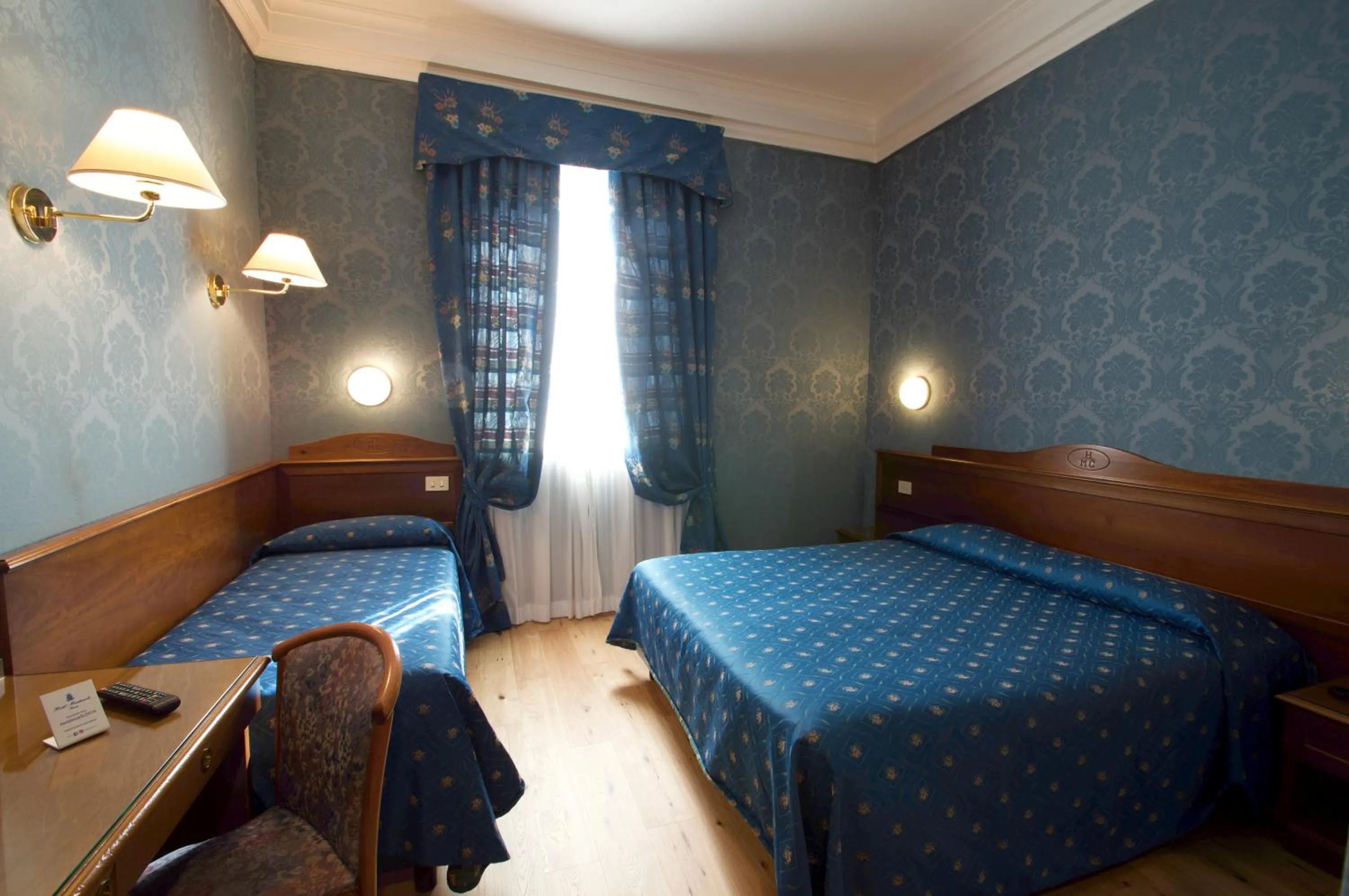 Triple Room in Hotel Montecarlo