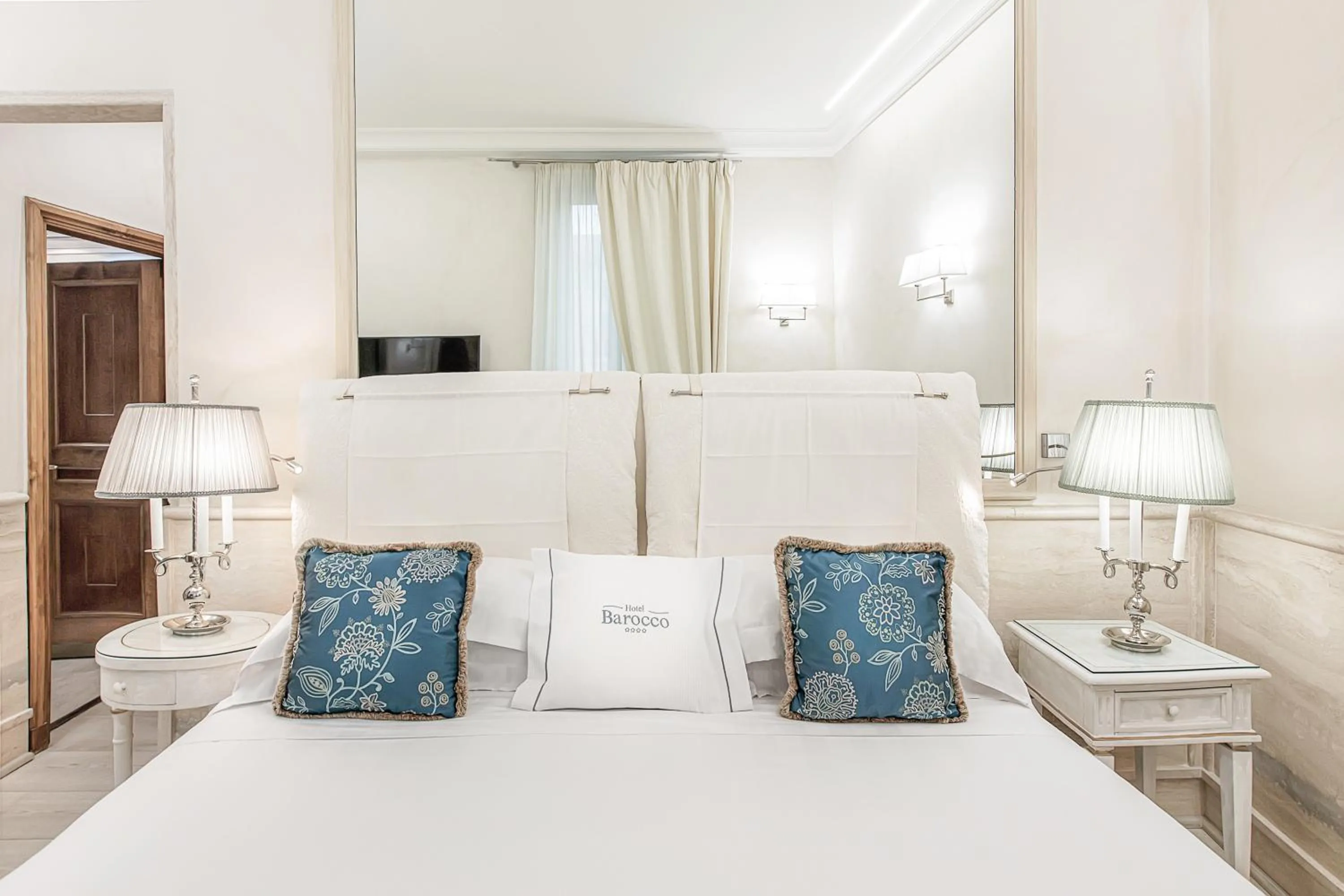 Deluxe Double Room in Hotel Barocco