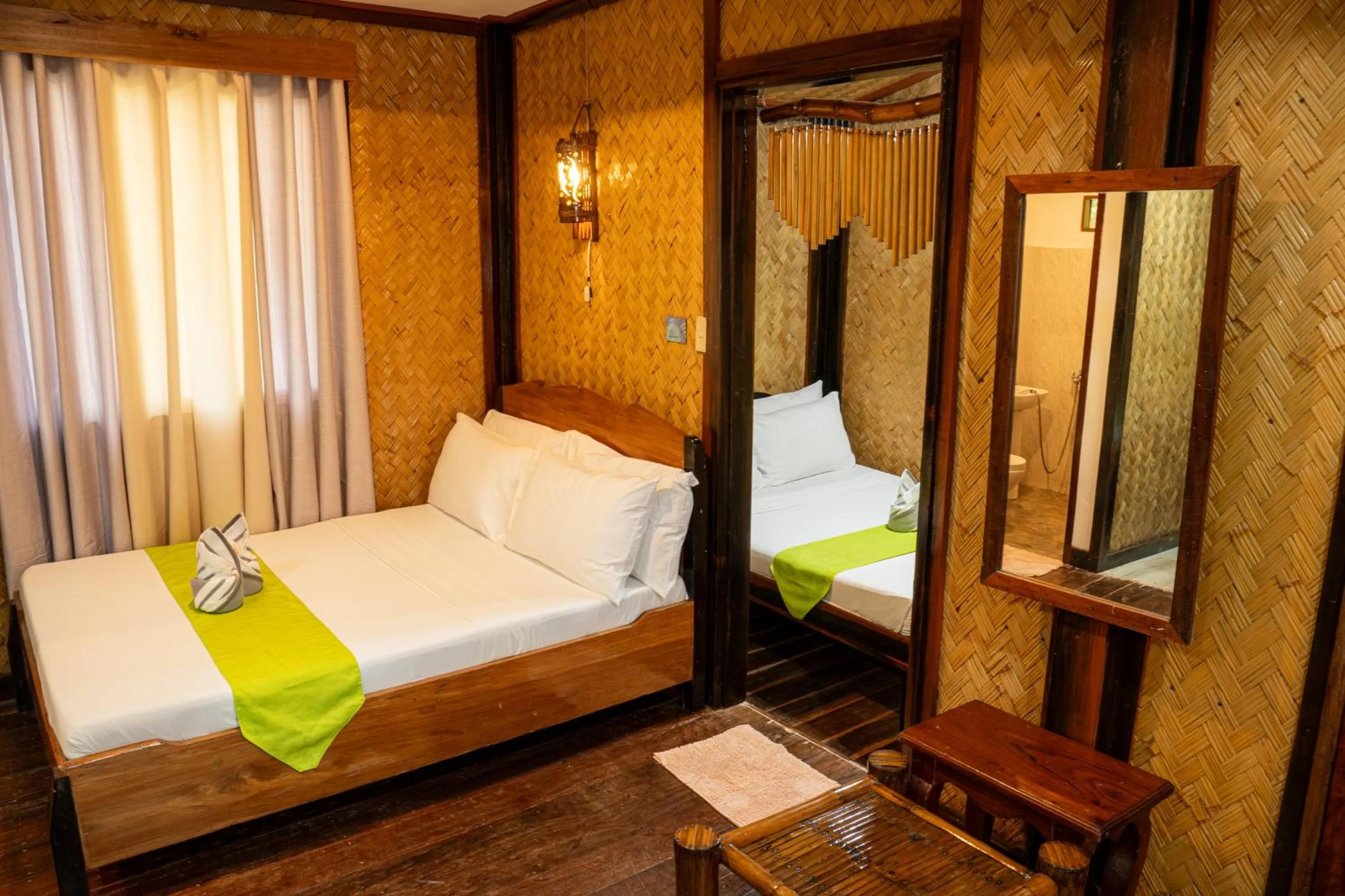 Family Room with Sea View in El Nido Viewdeck Cottages