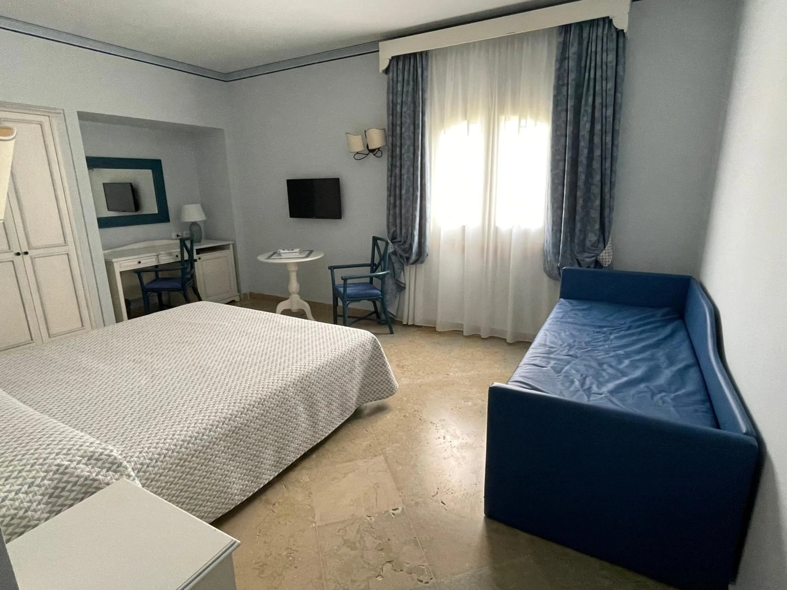 Triple Room with Garden View in Relais Antiche Saline