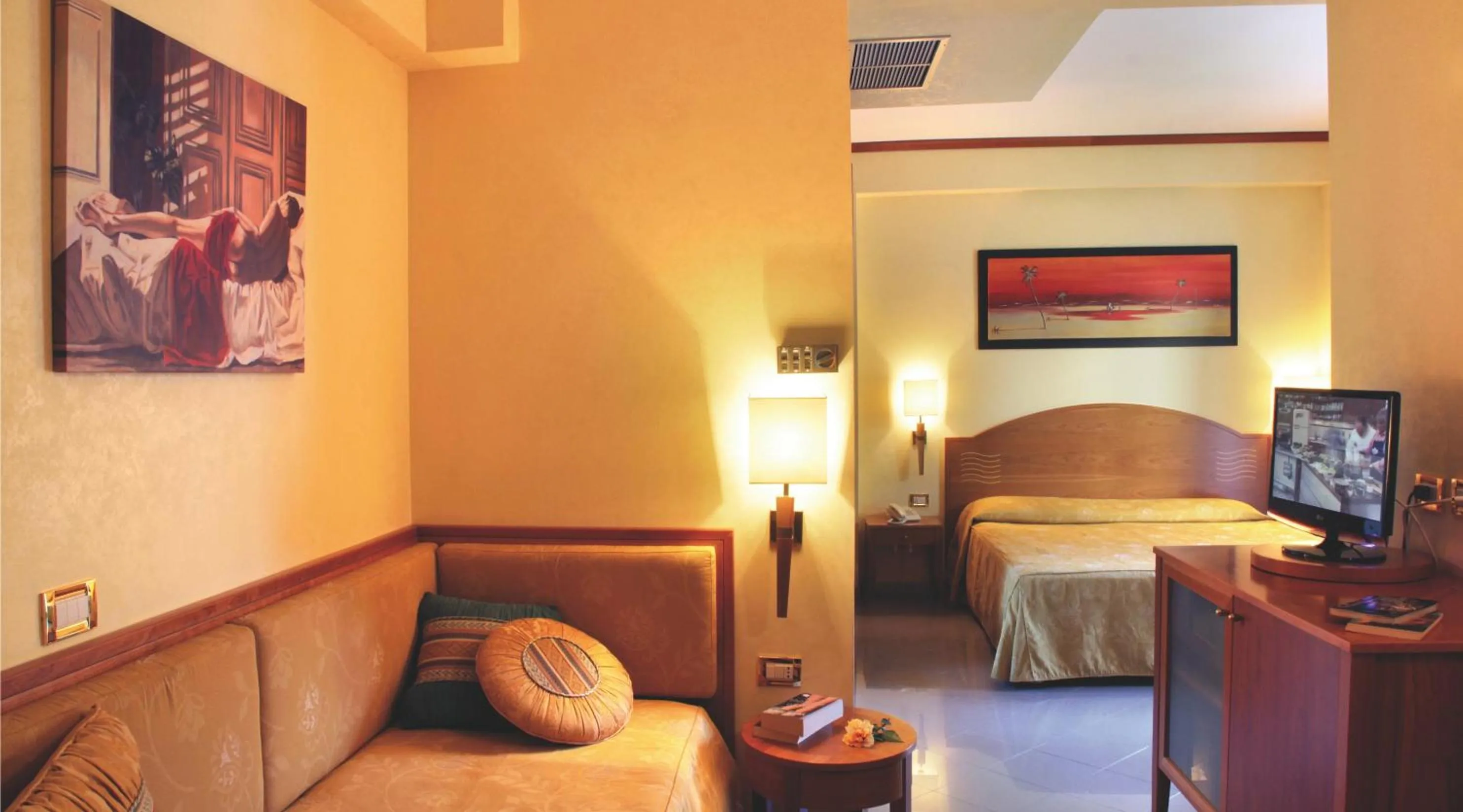 Quadruple Room in Hotel Tirreno