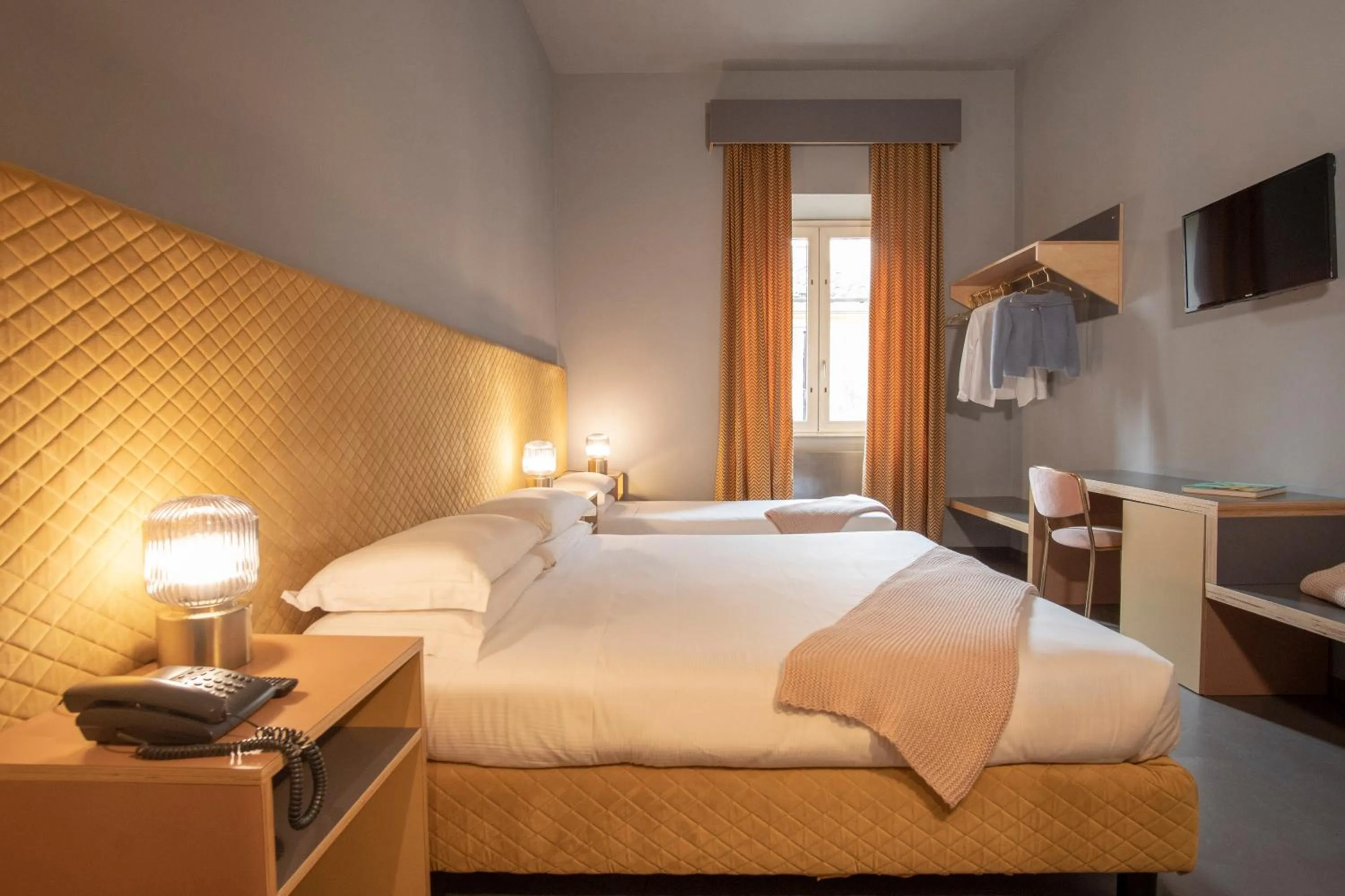 Triple Room in Hotel Milani