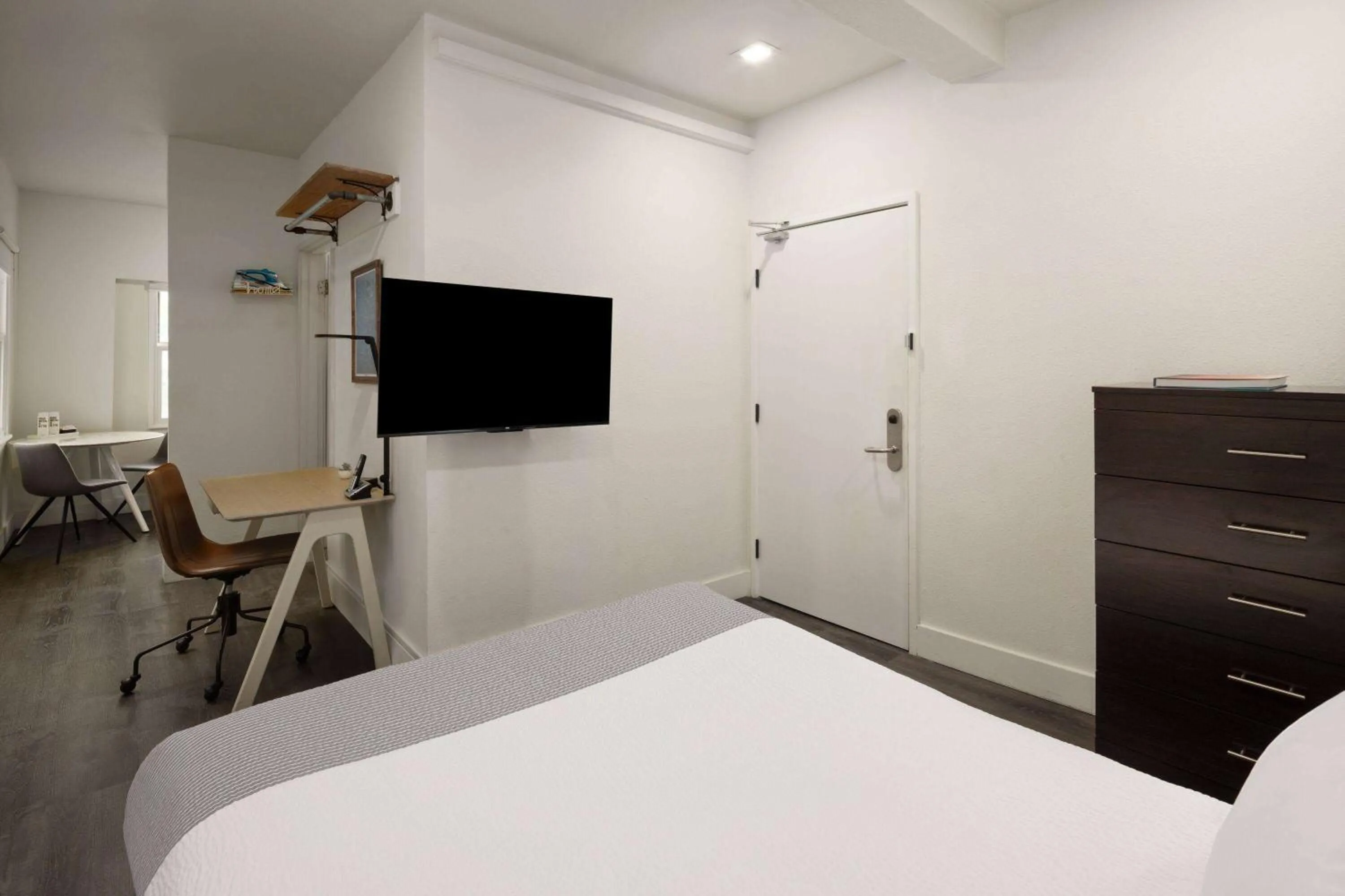 Studio Apartment - Non-Smoking in Reside Seattle Downtown, a Wyndham Residence