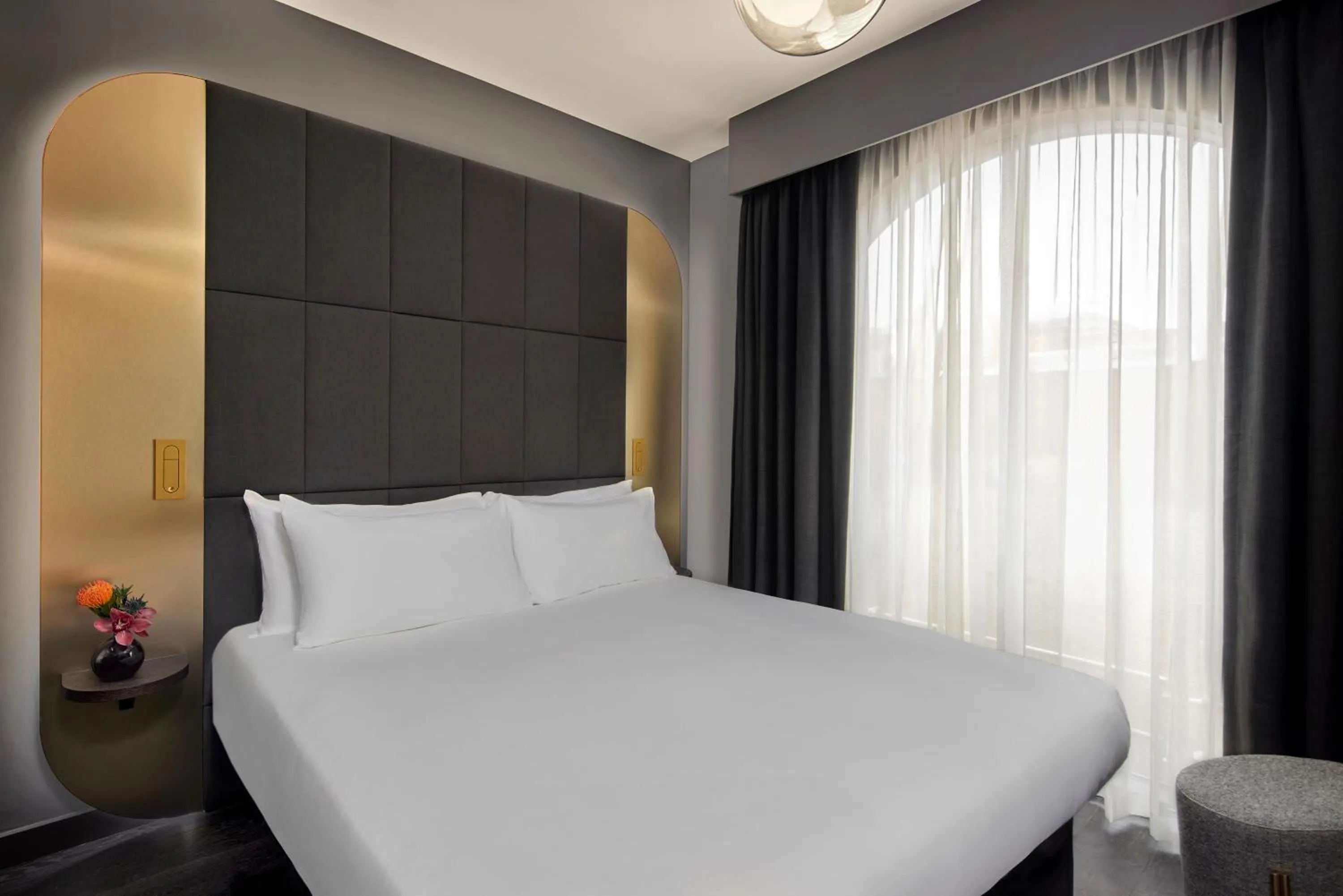 Comfy Room in Hotel AMANO Covent Garden