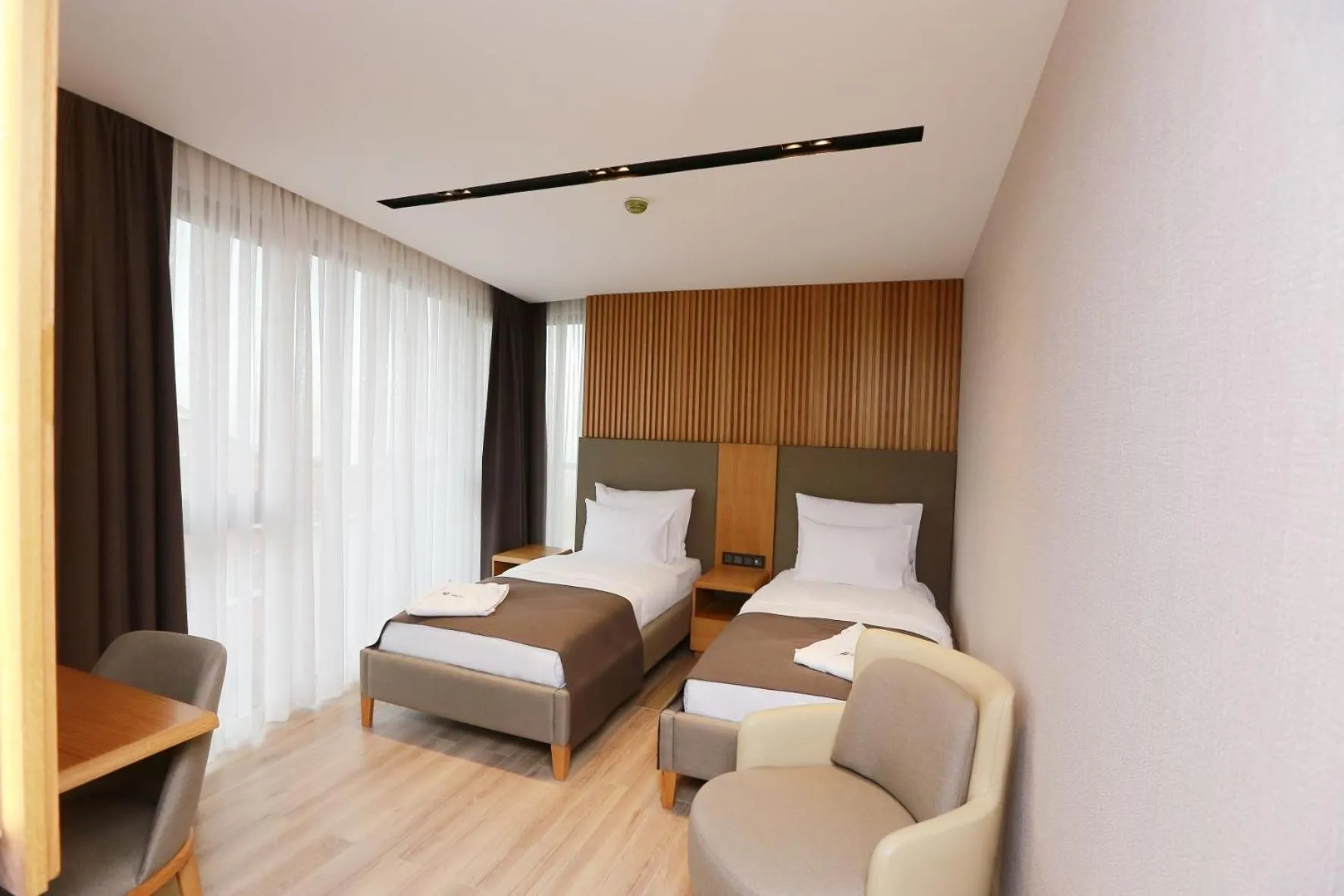 Standard Twin Room - single occupancy in Pikola Otel