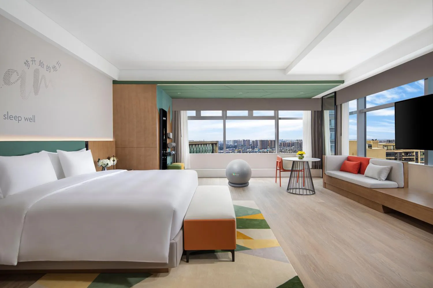One-Bedroom Suite with City View in EVEN Hotel Chengdu Jinniu by IHG