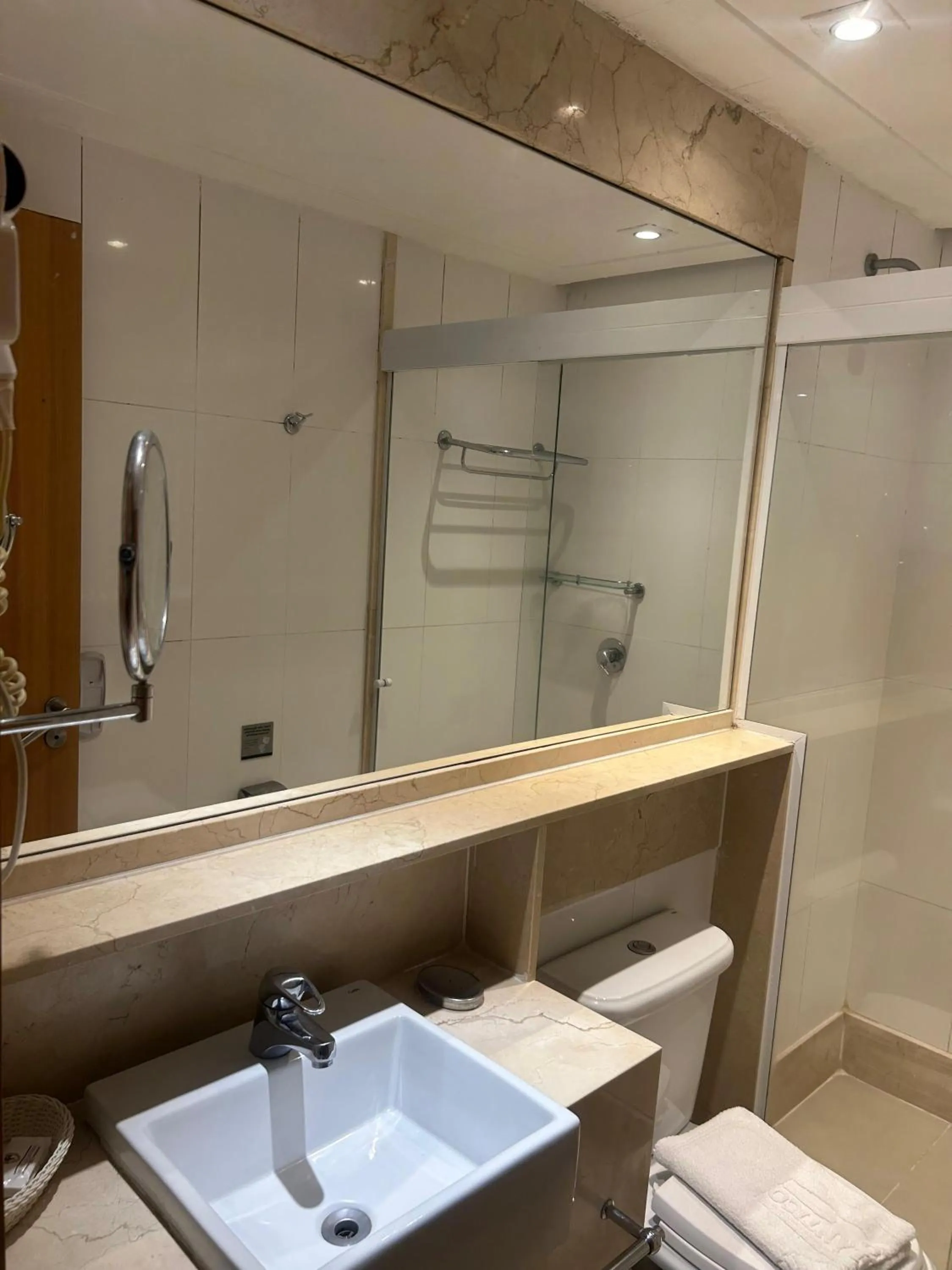 Deluxe Twin Room in Hotel Atlântico Rio