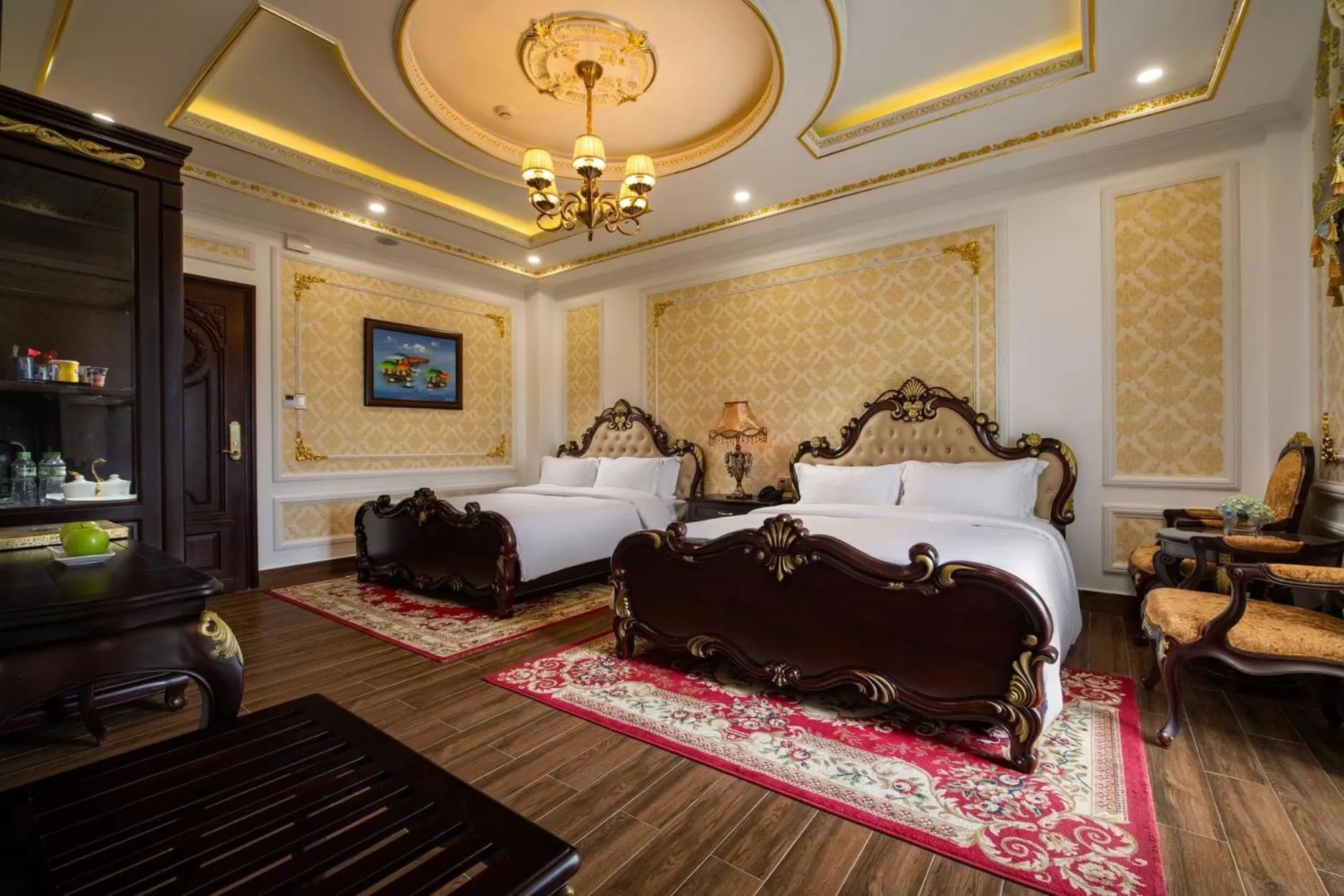 Deluxe Family Room in Dream Boutique Hotel