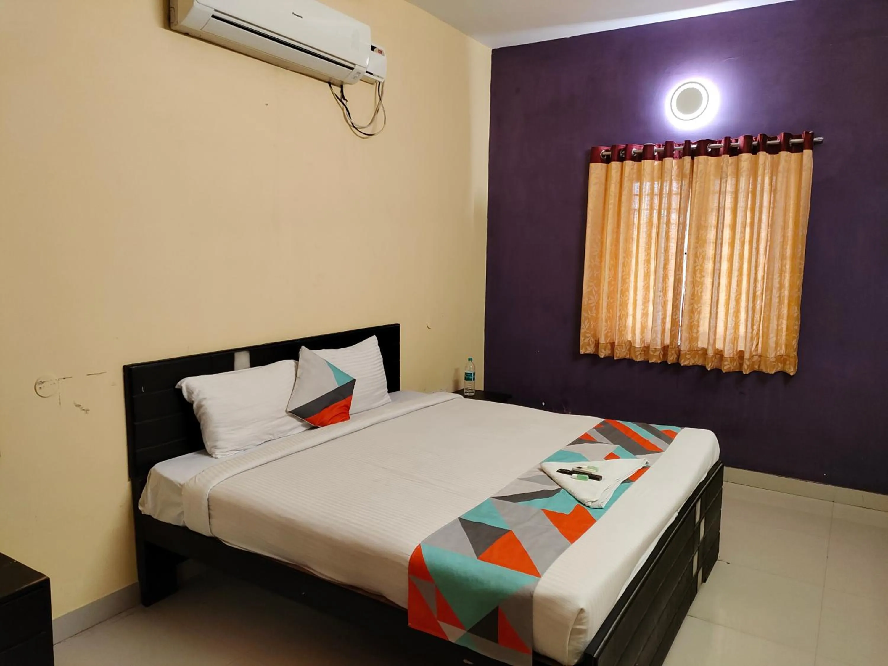 Deluxe Double Room - single occupancy in GT Residency-T Nagar