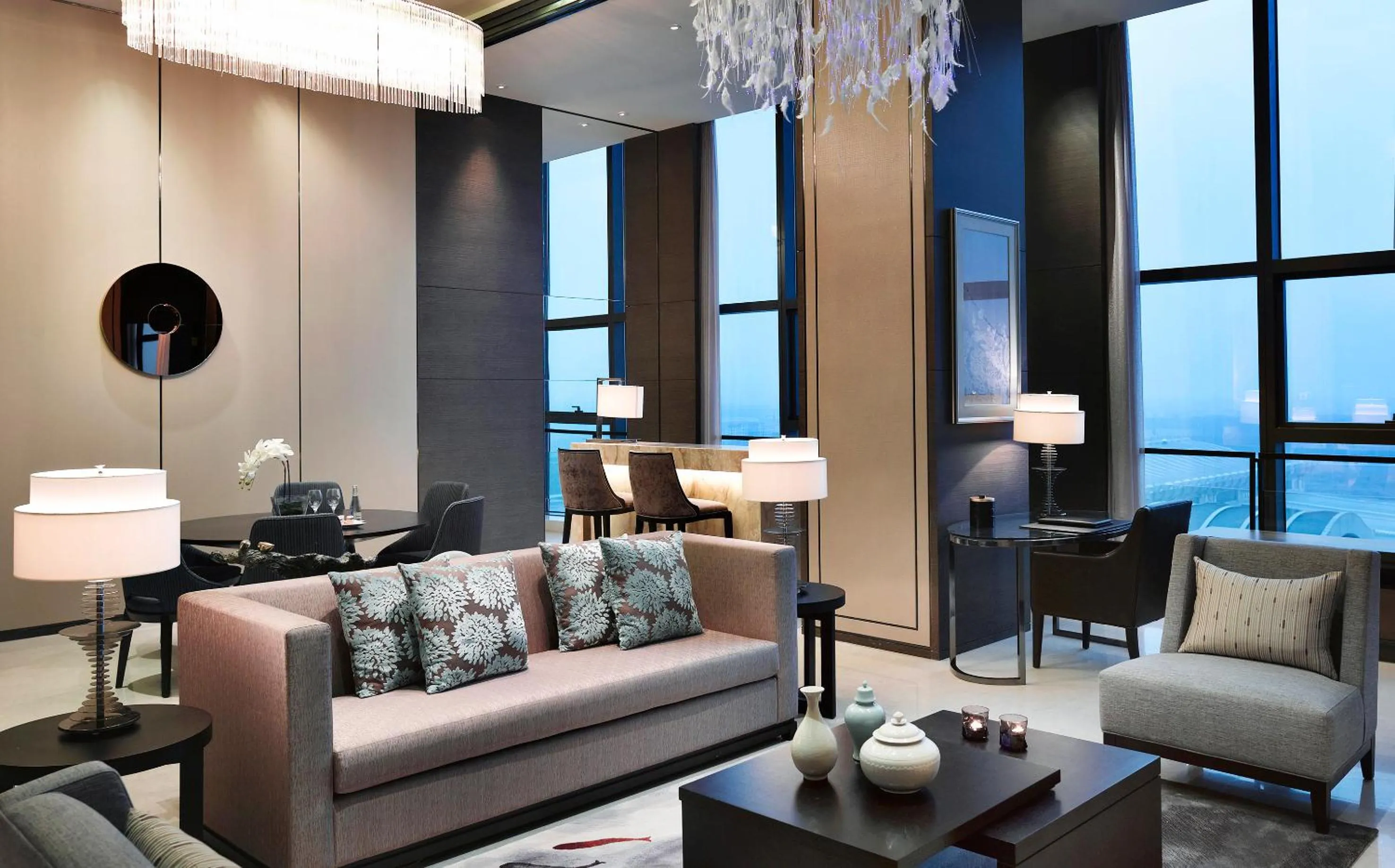 Suite The Level in Melia Jinan