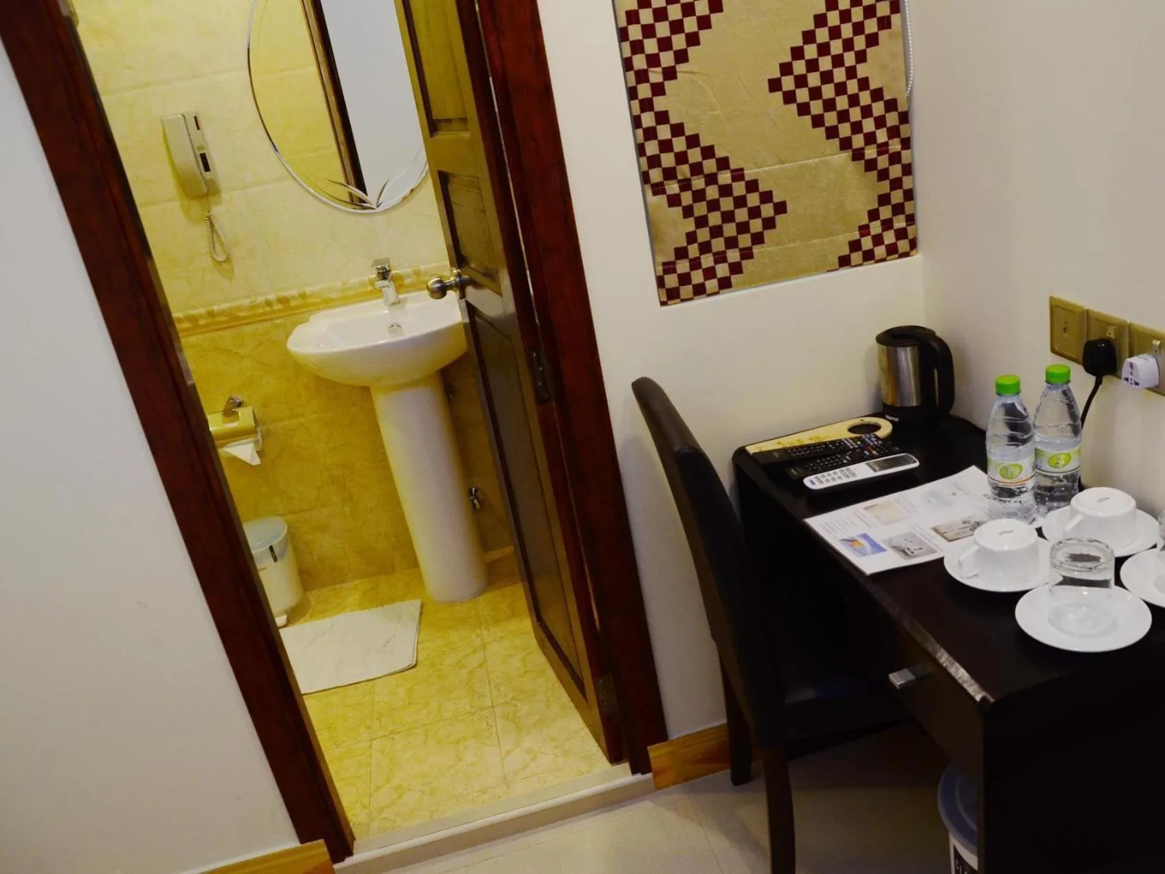 Small Double Room in The Grand View