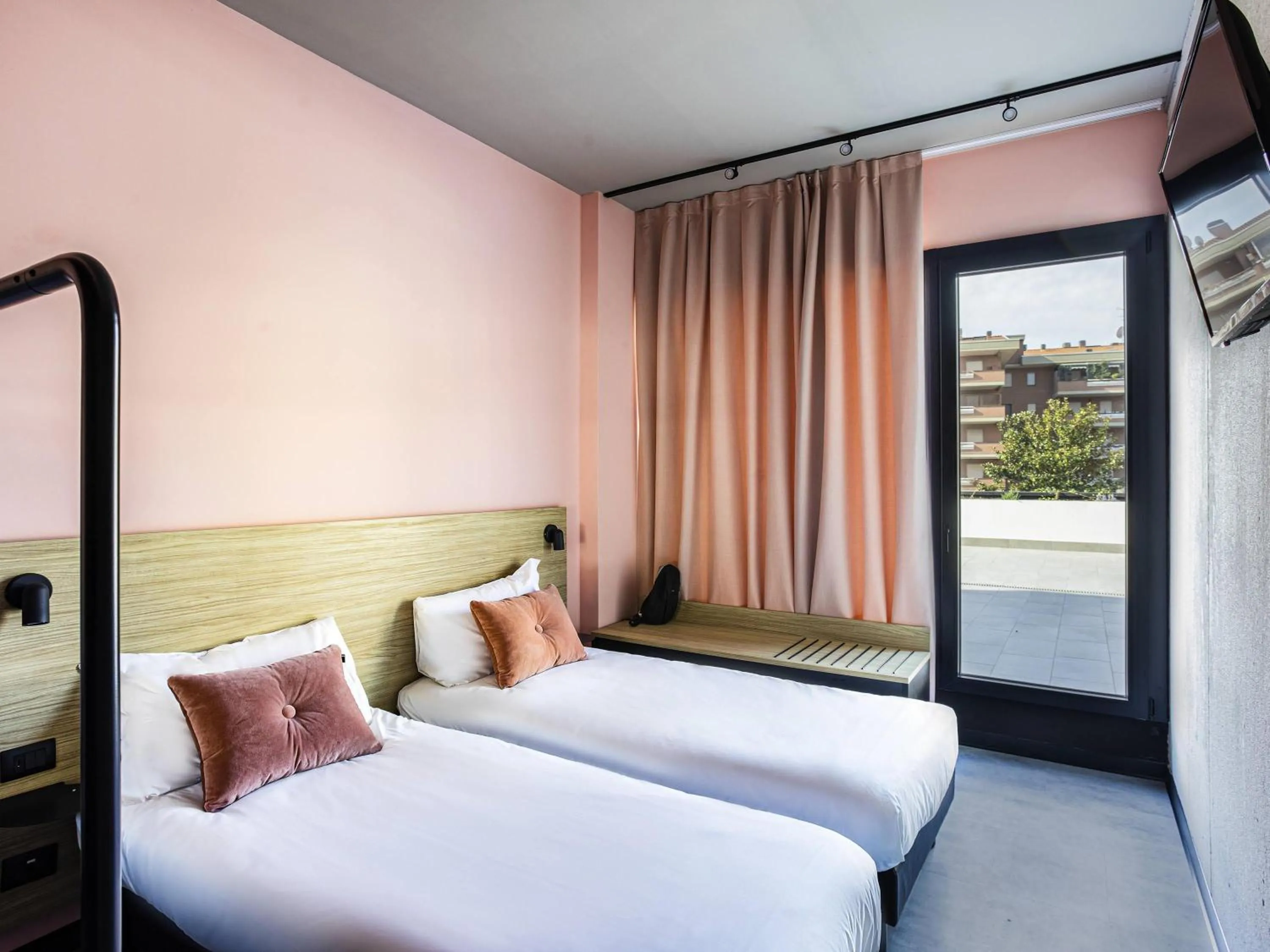 Superior Double Room with Balcony in Ibis Styles Roma Aurelia