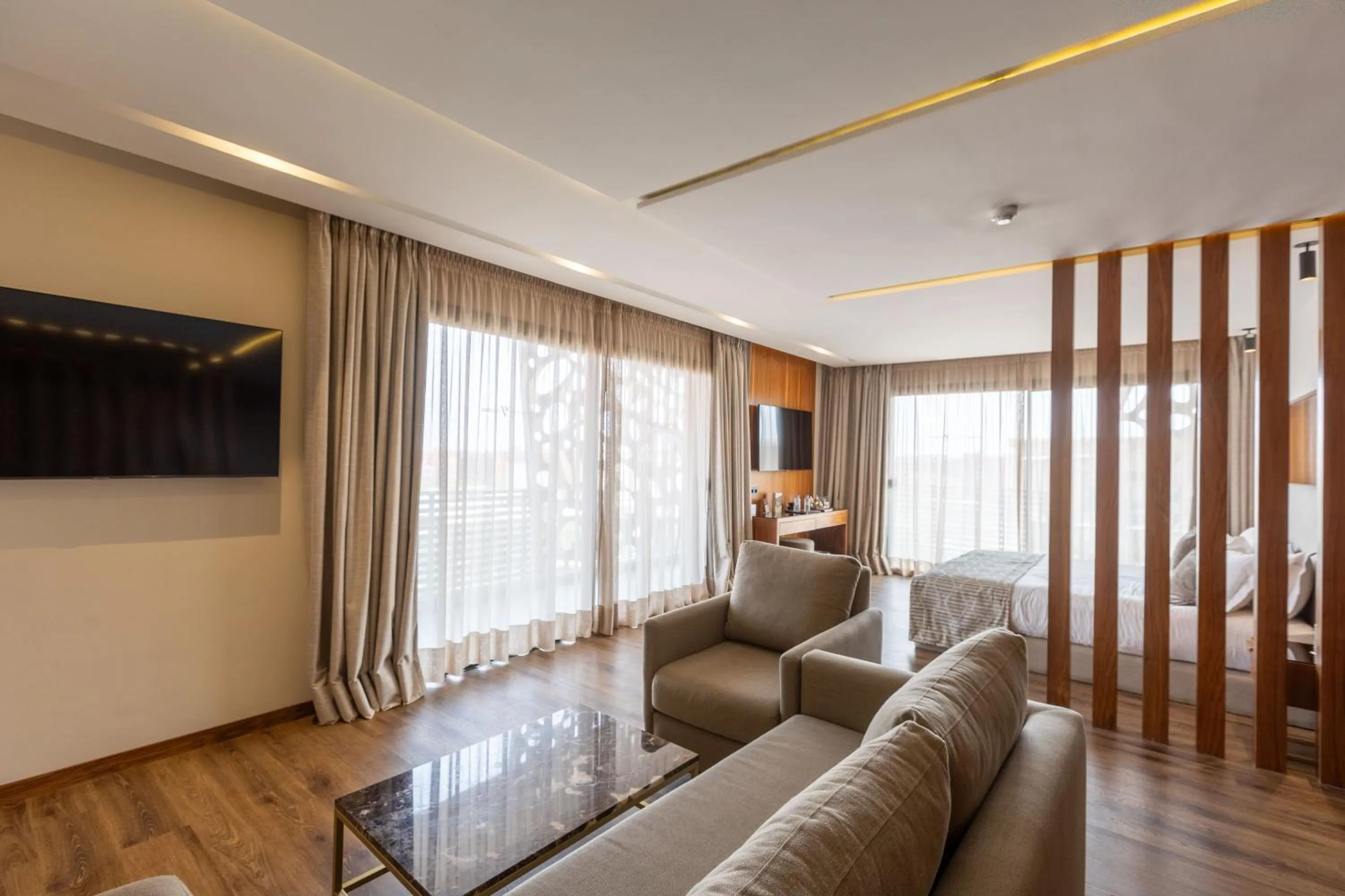 King Suite with Balcony in Longue vie Hotels