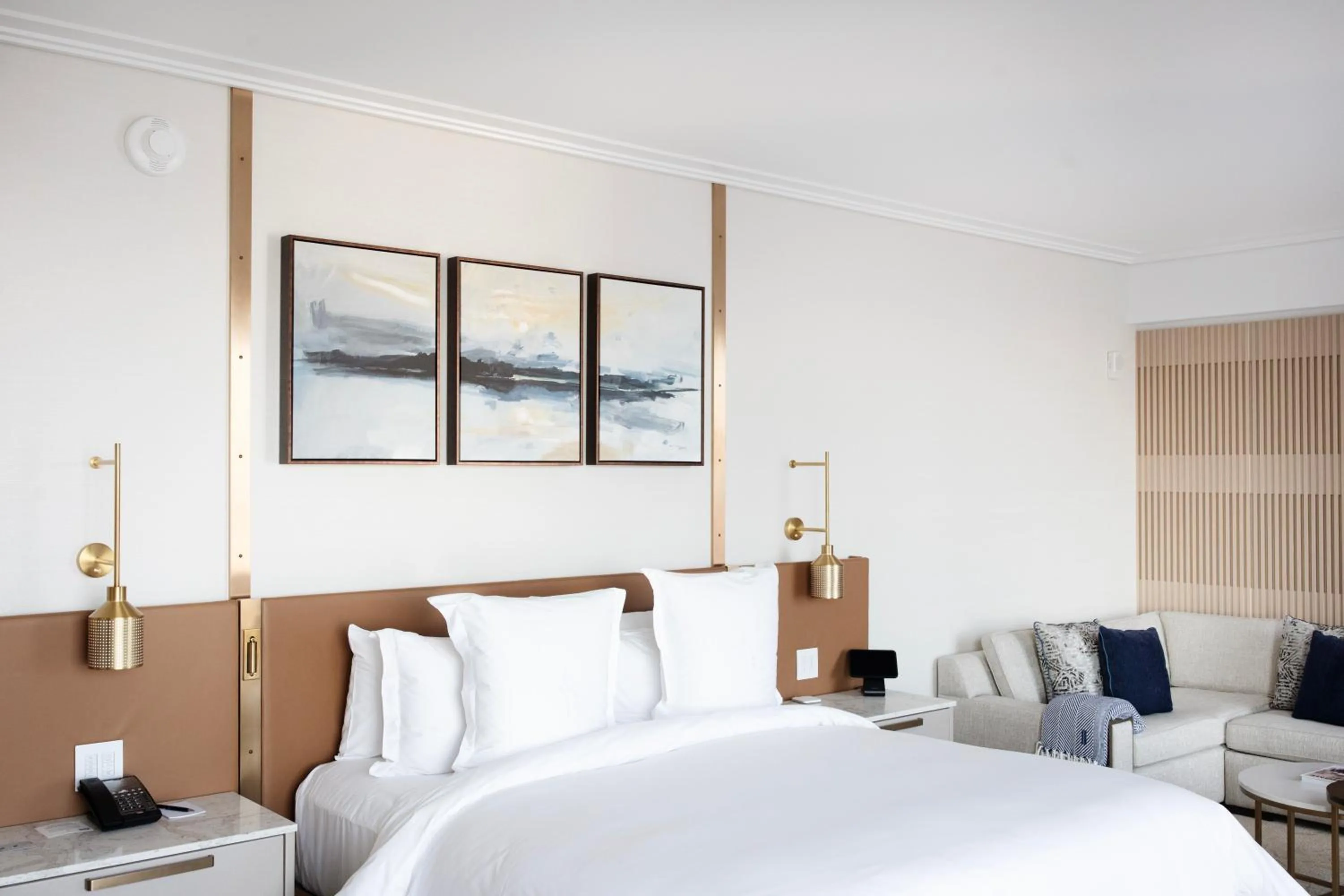 River View Executive Suite in Four Seasons Hotel Minneapolis