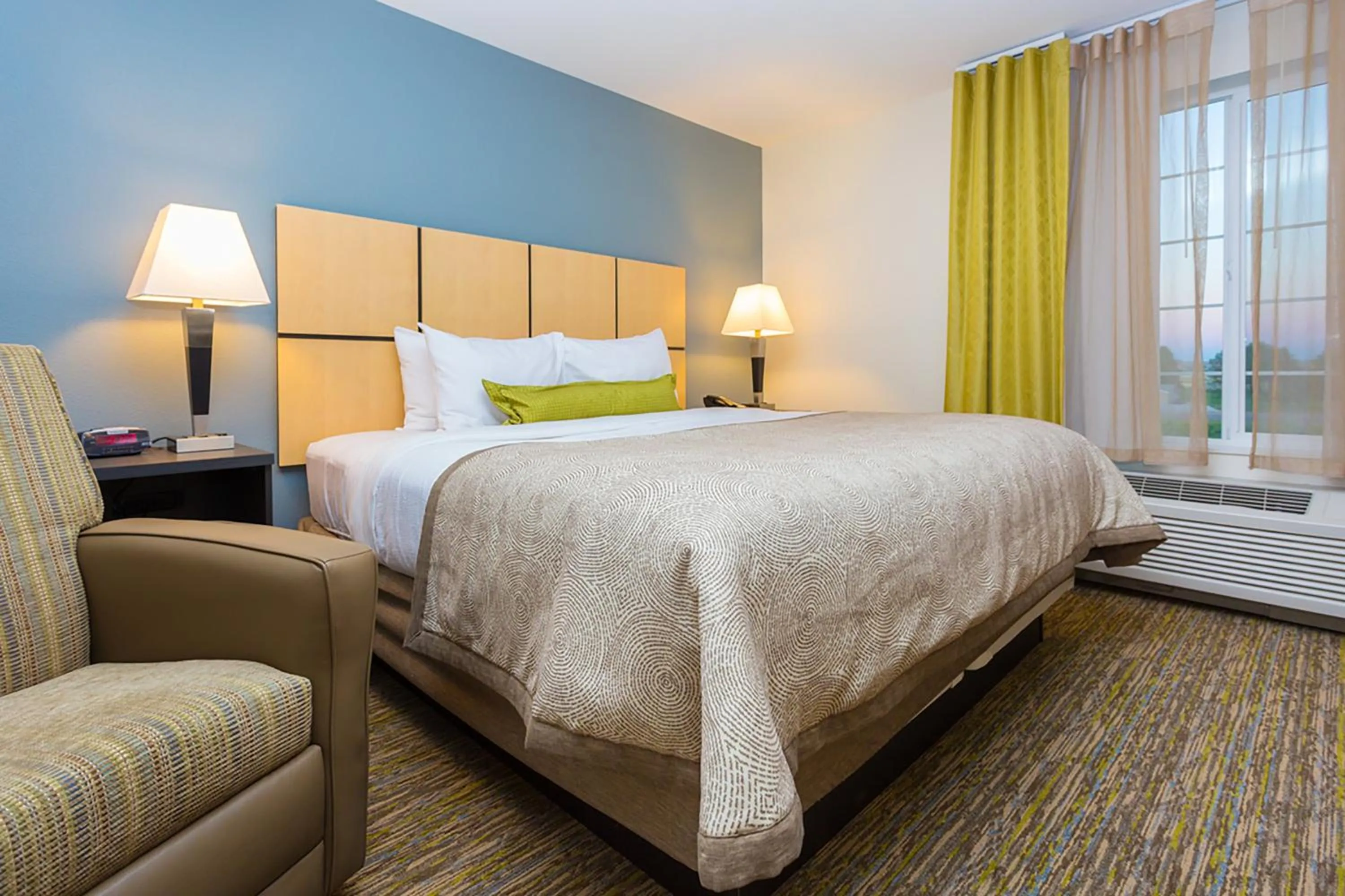 Studio King Suite - Communication Accessible in Candlewood Suites Sidney by IHG
