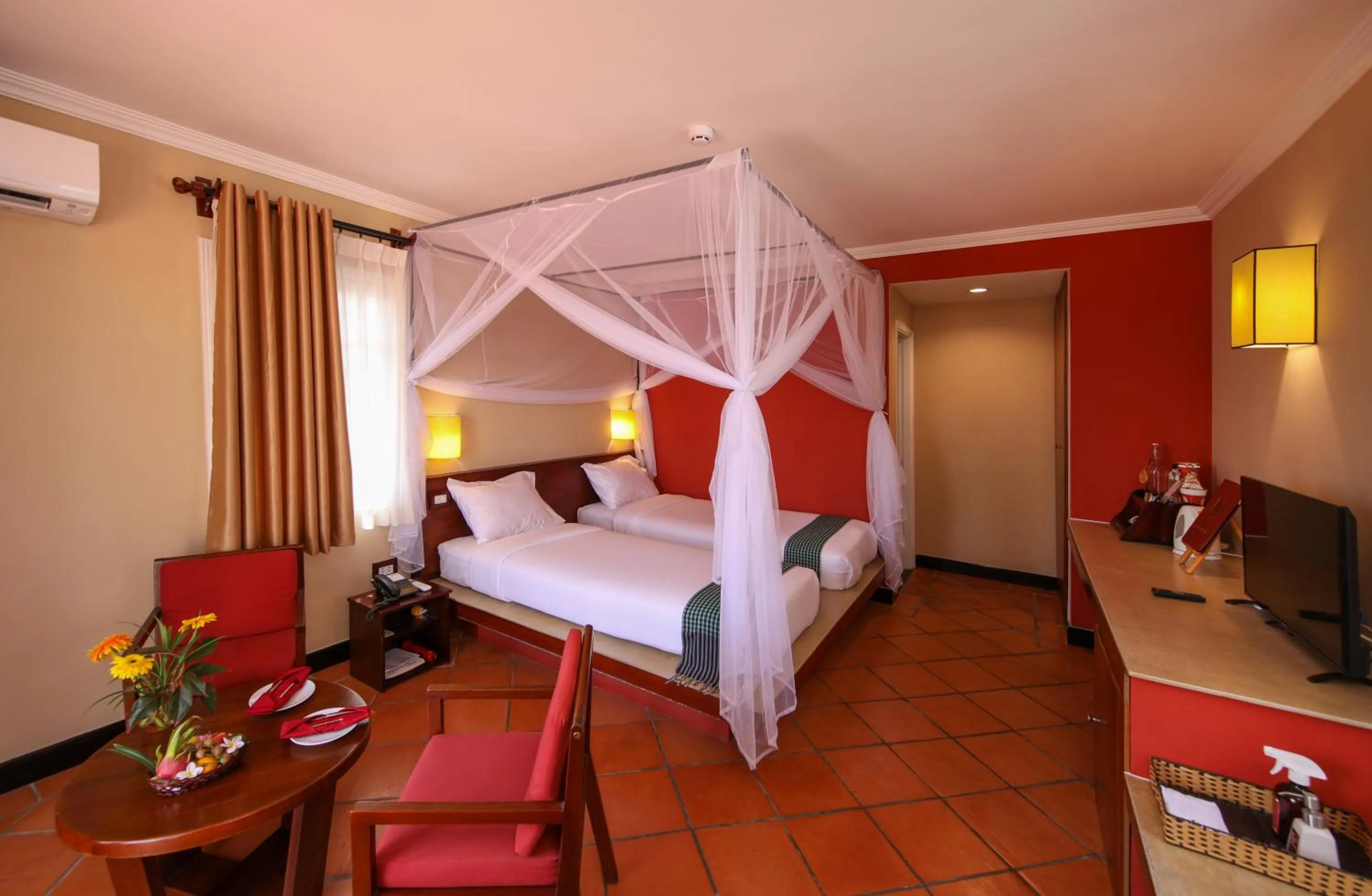 Superior Twin Room in Victoria Nui Sam Lodge