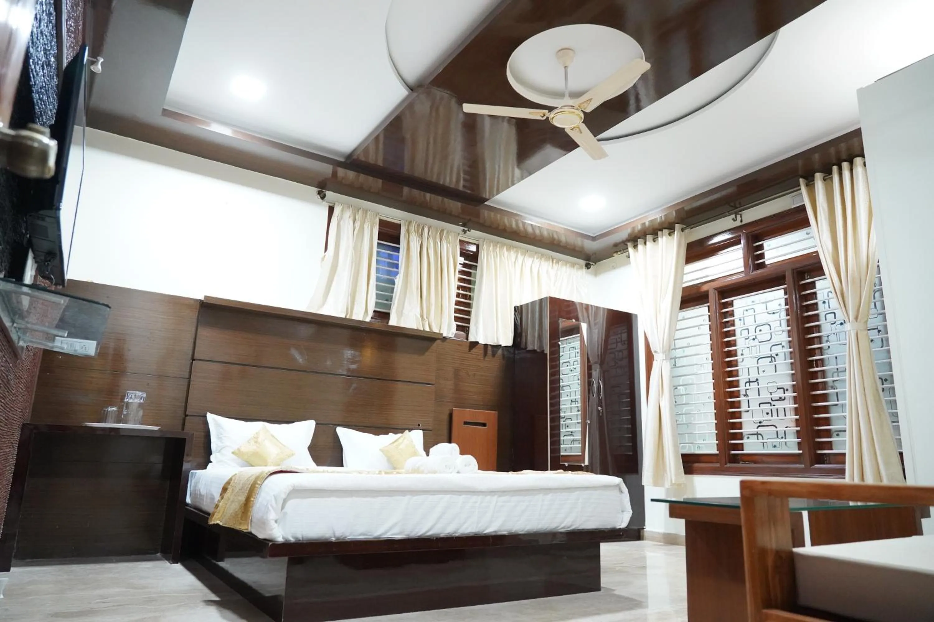 Deluxe Suite in Classia Suites