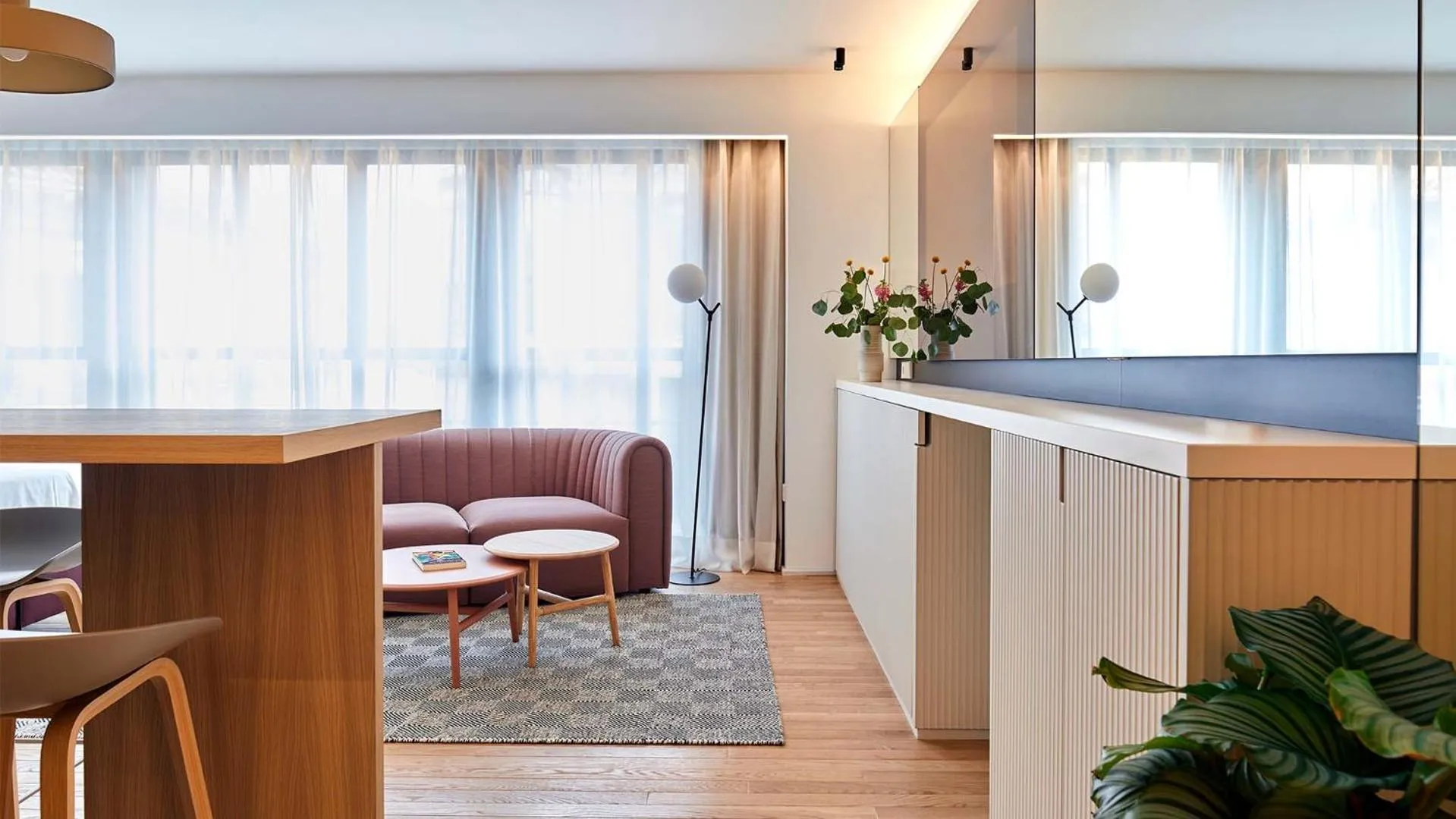 Family Room in 60 Balconies Iconic