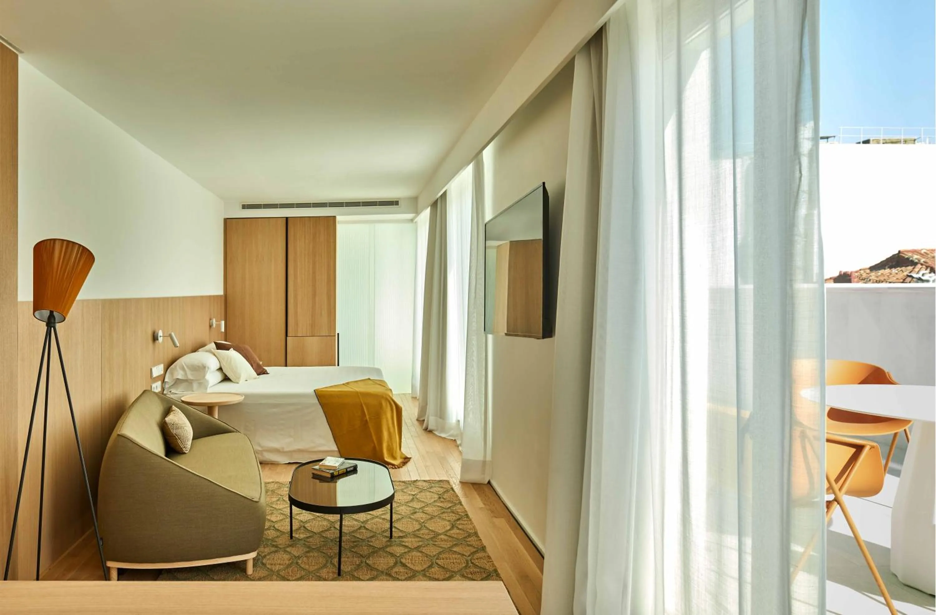 Studio with Terrace in 60 Balconies Iconic