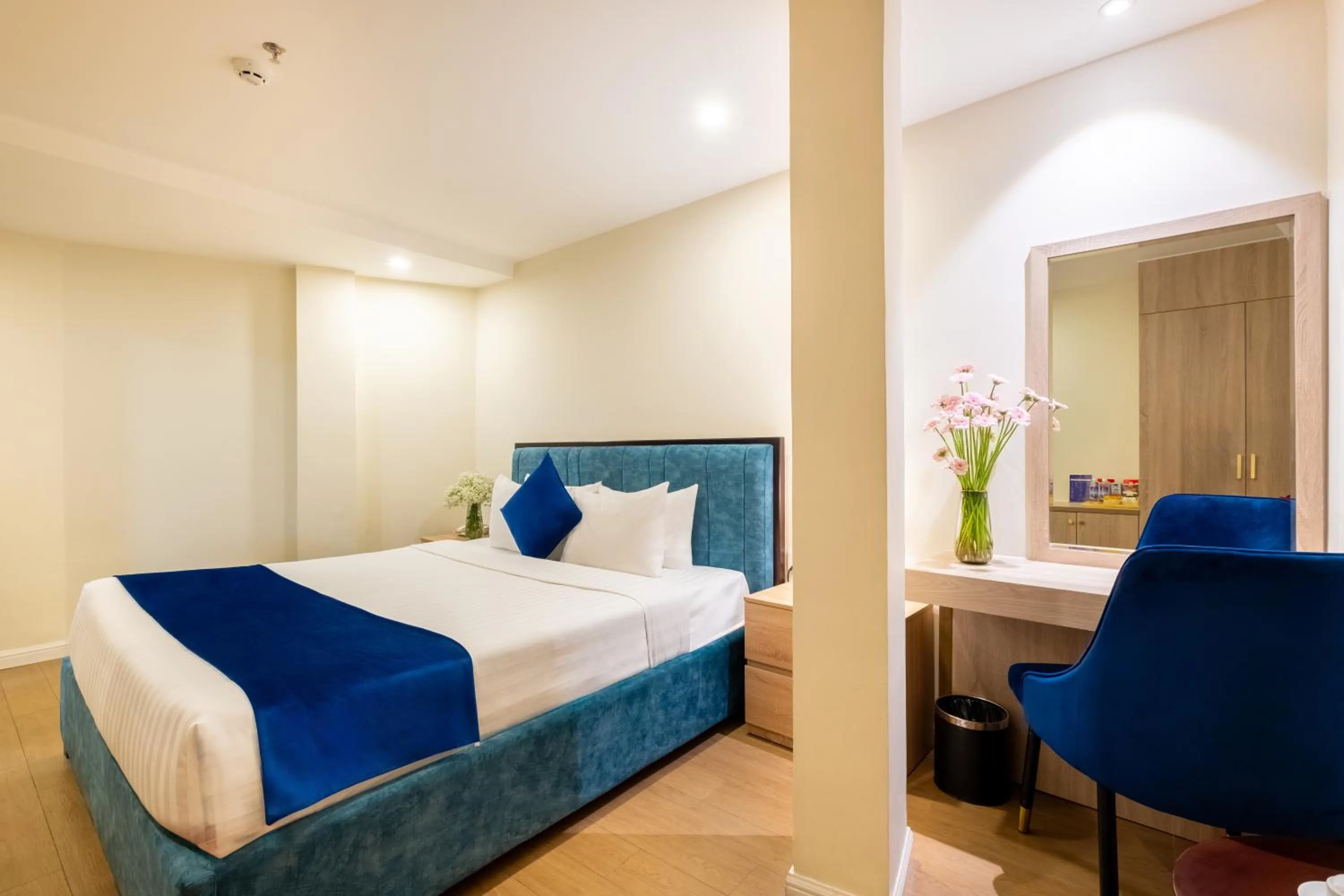 Suite with City View in SANDALS FLORA HOTEL