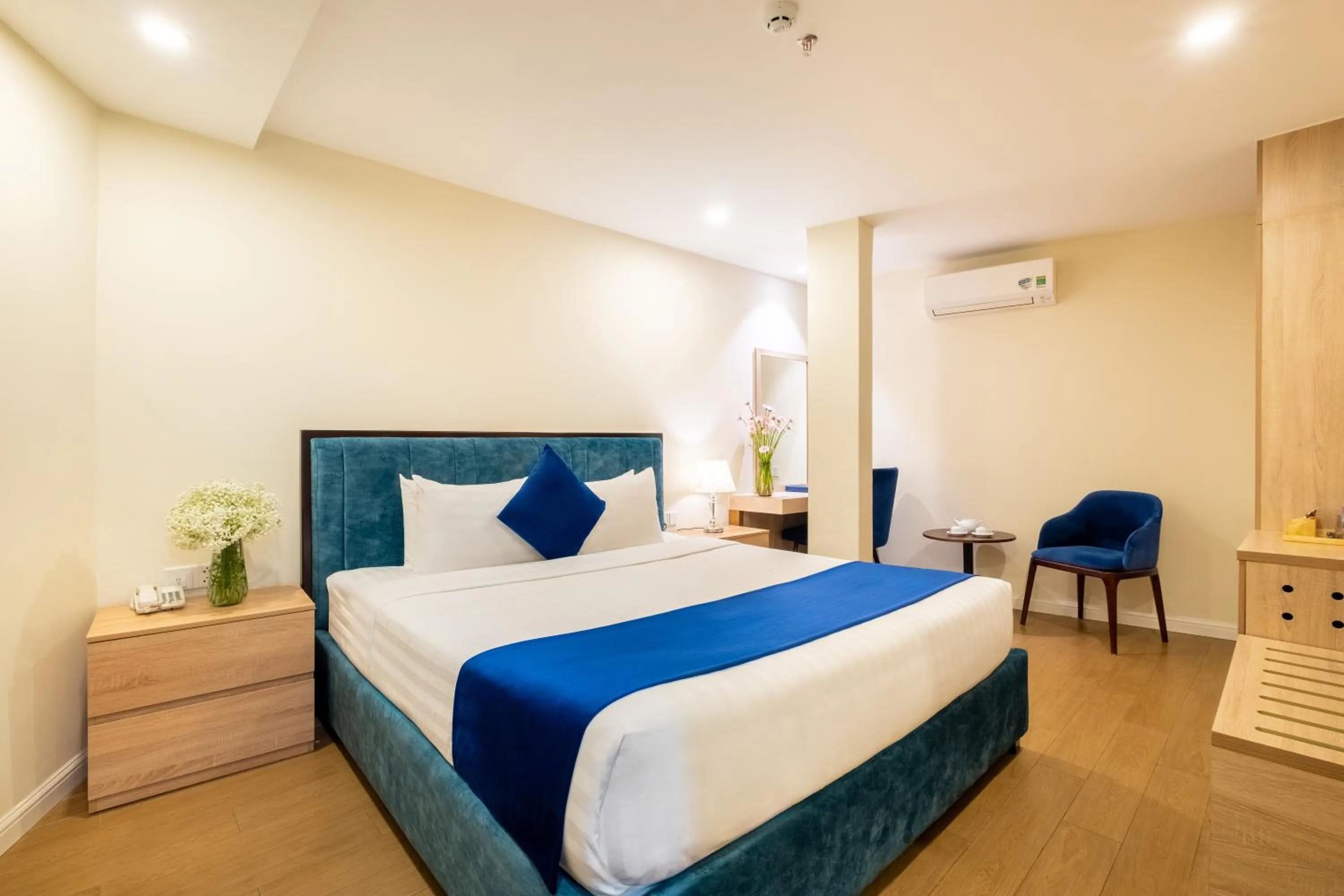 Deluxe Double Room in SANDALS FLORA HOTEL