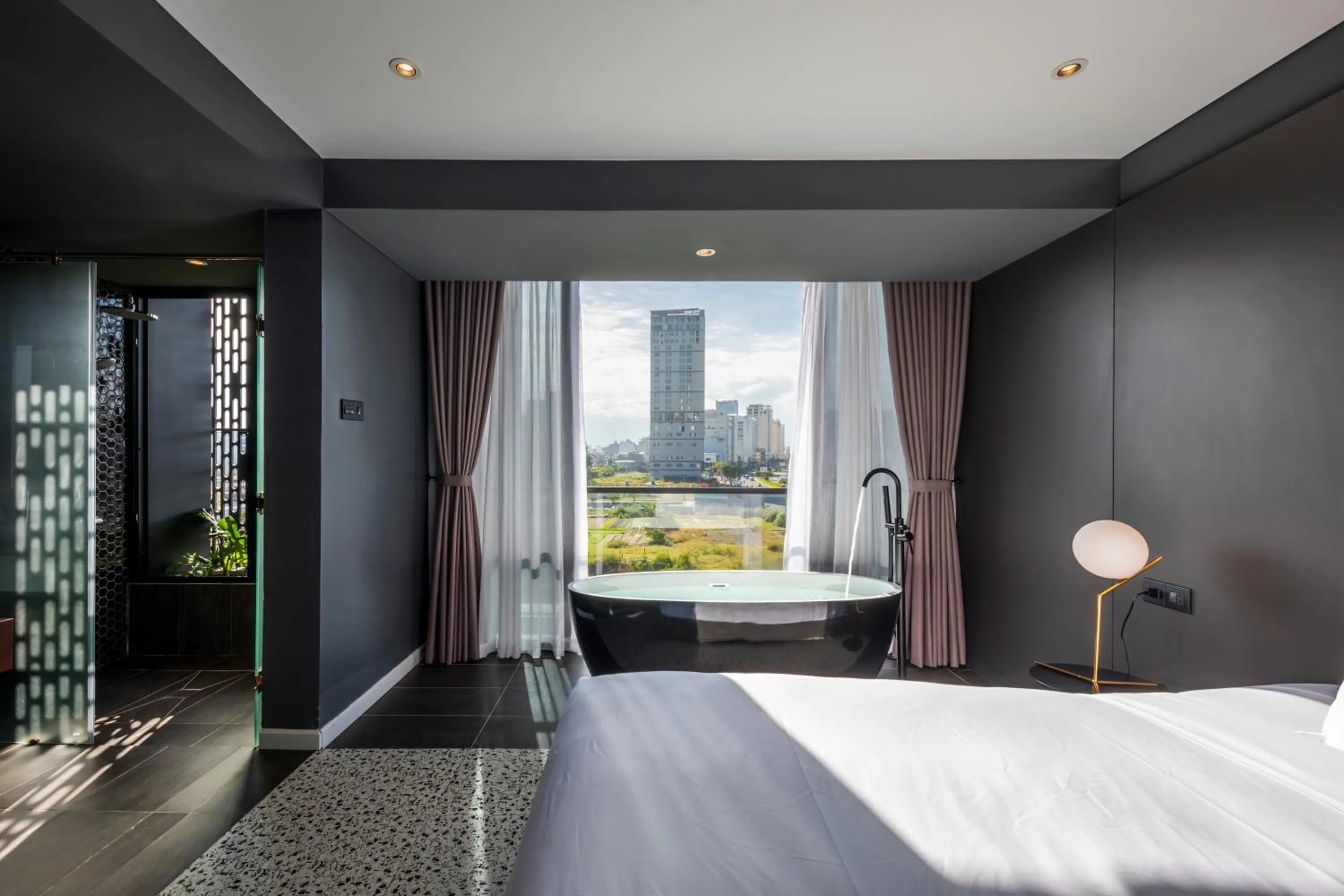 King Suite with Balcony in M92 Boutique Da Nang Beach Hotel