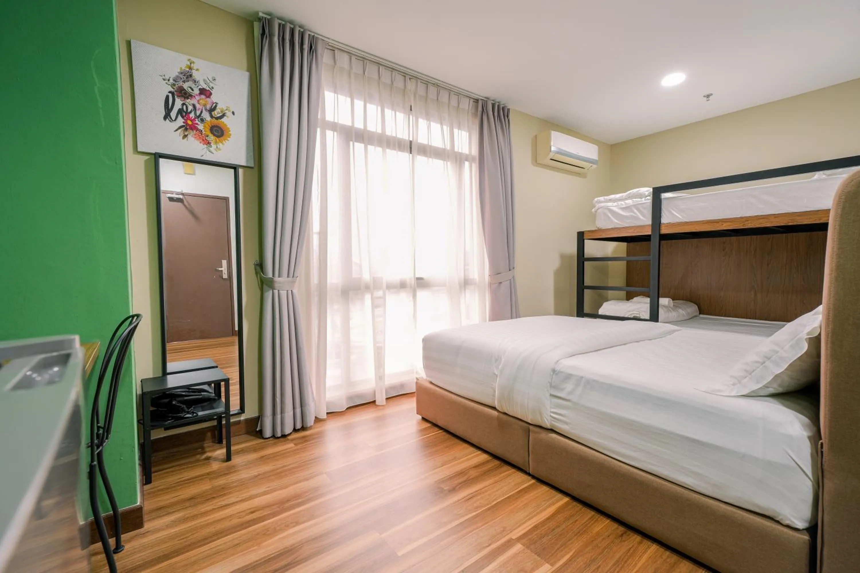 Deluxe Family Suite in 3C HOTEL Setia Walk Puchong
